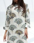 Art Deco Fan Print Linen Blend Jalabiya neckline detail
