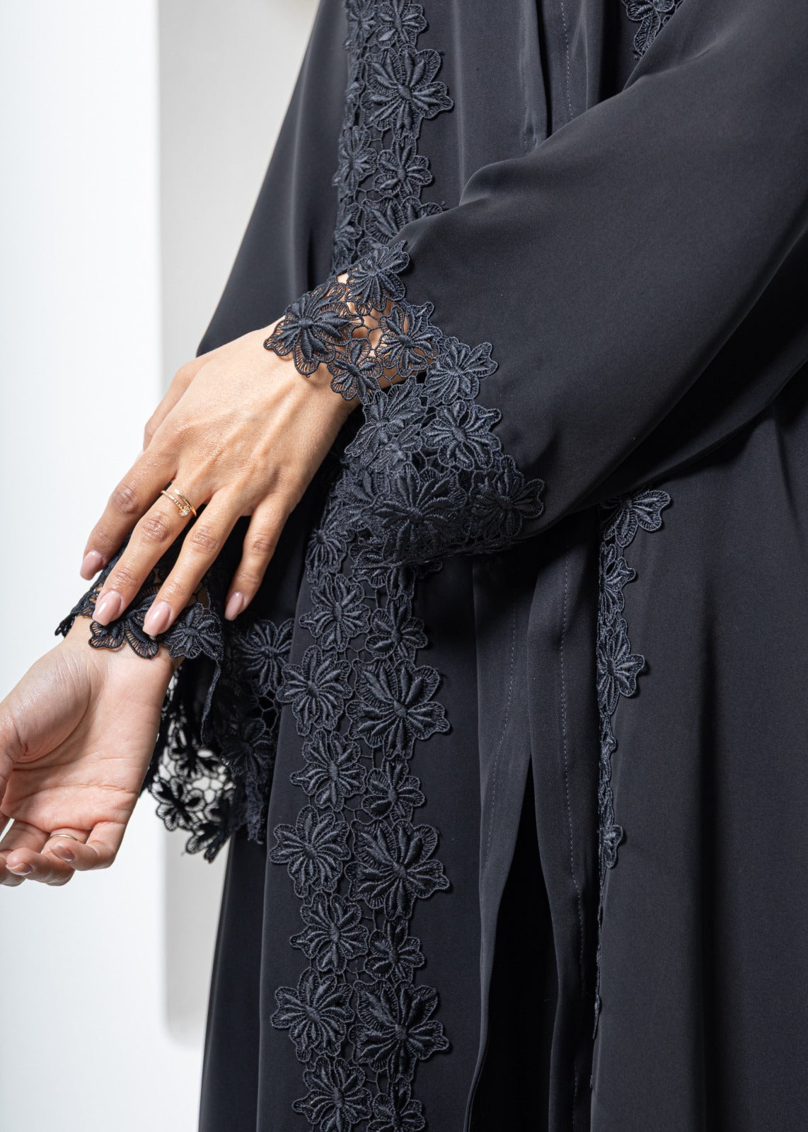 Abaya 105 Black