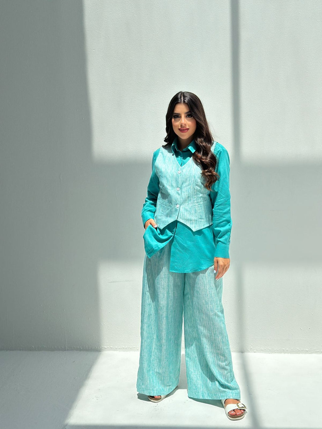 Sama — Turquoise 3-Piece Linen Set