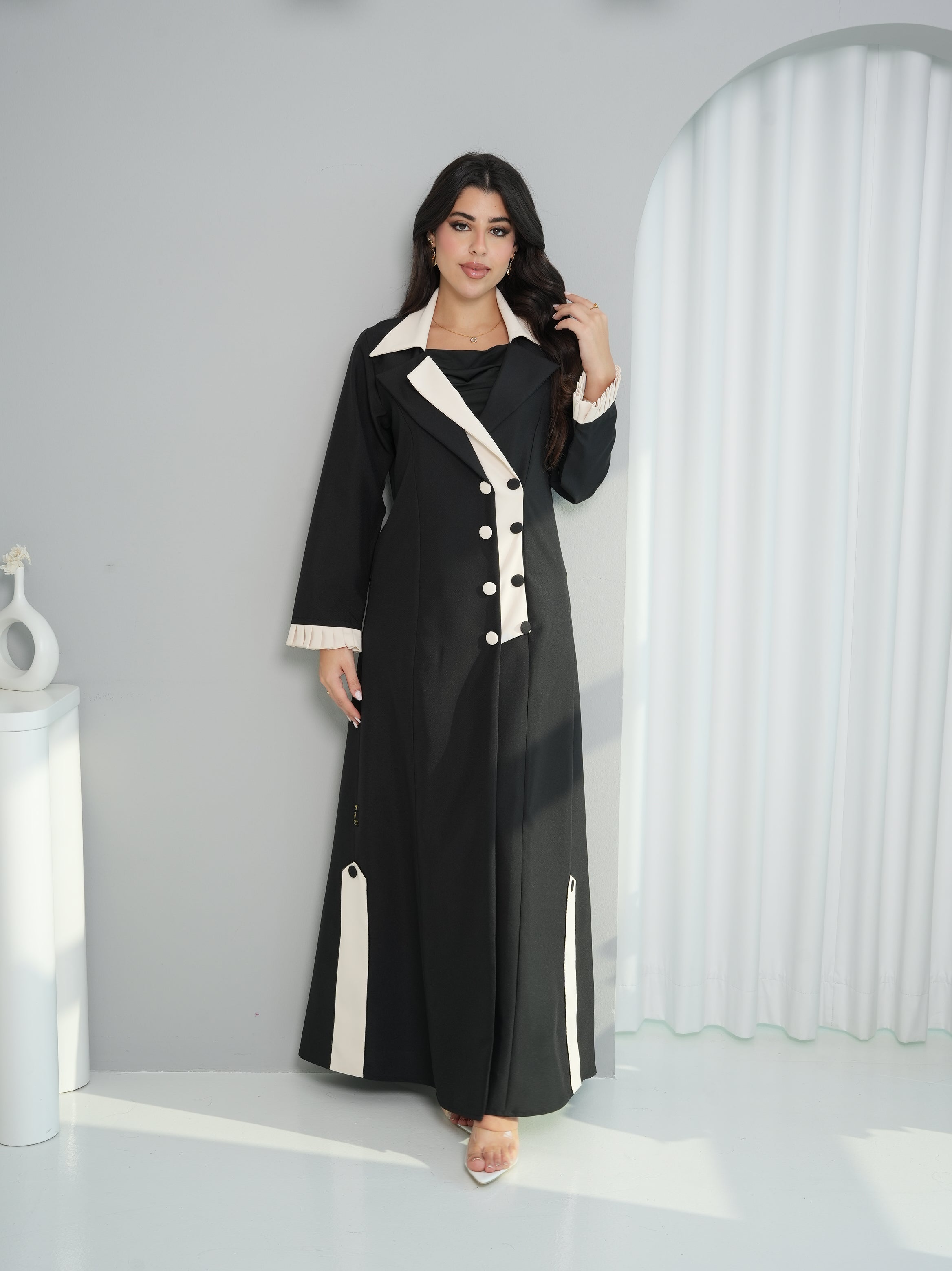 Nour - A01 -  Black & Ivory Contrast Abaya