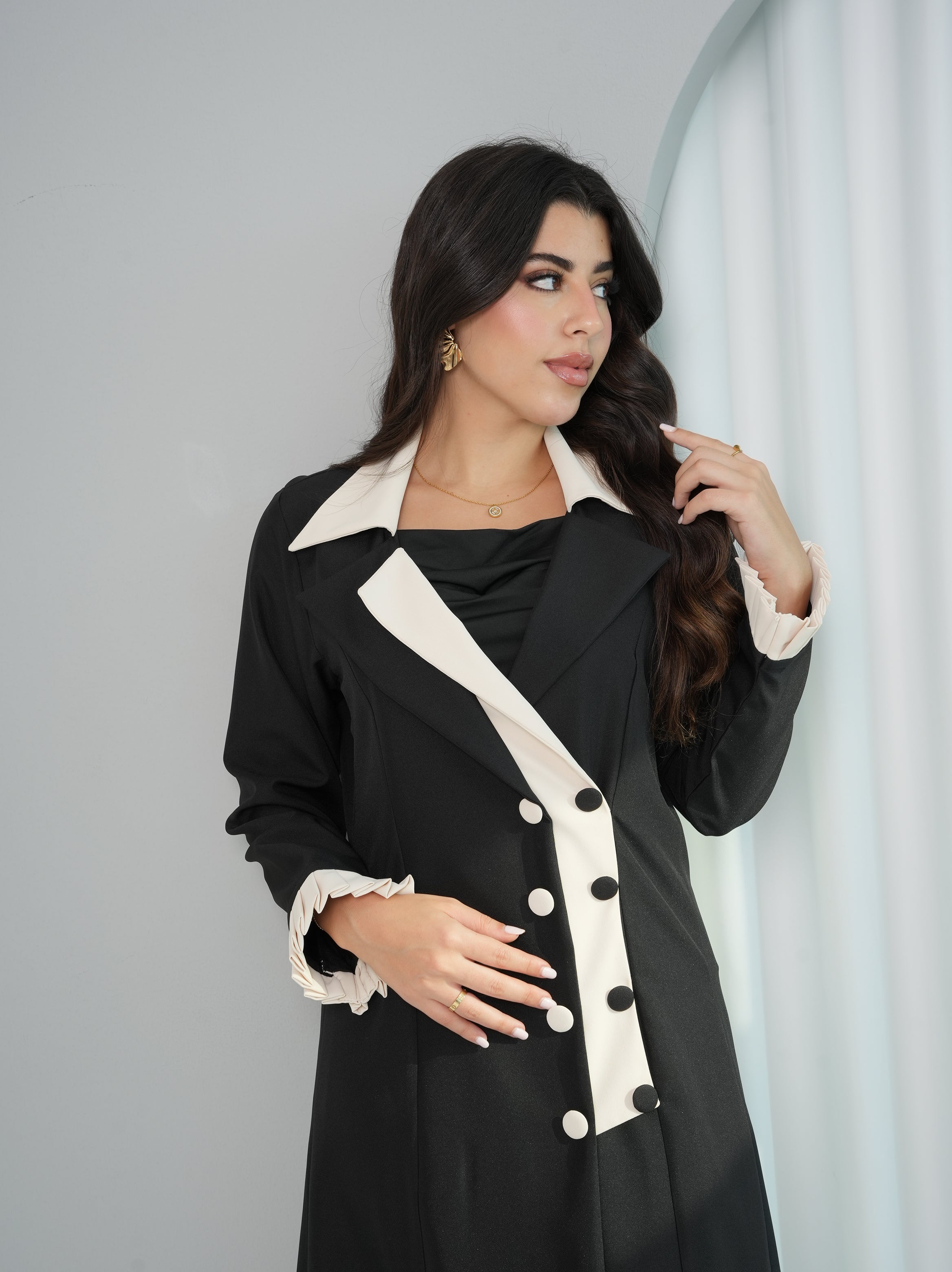 Nour - A01 -  Black & Ivory Contrast Abaya