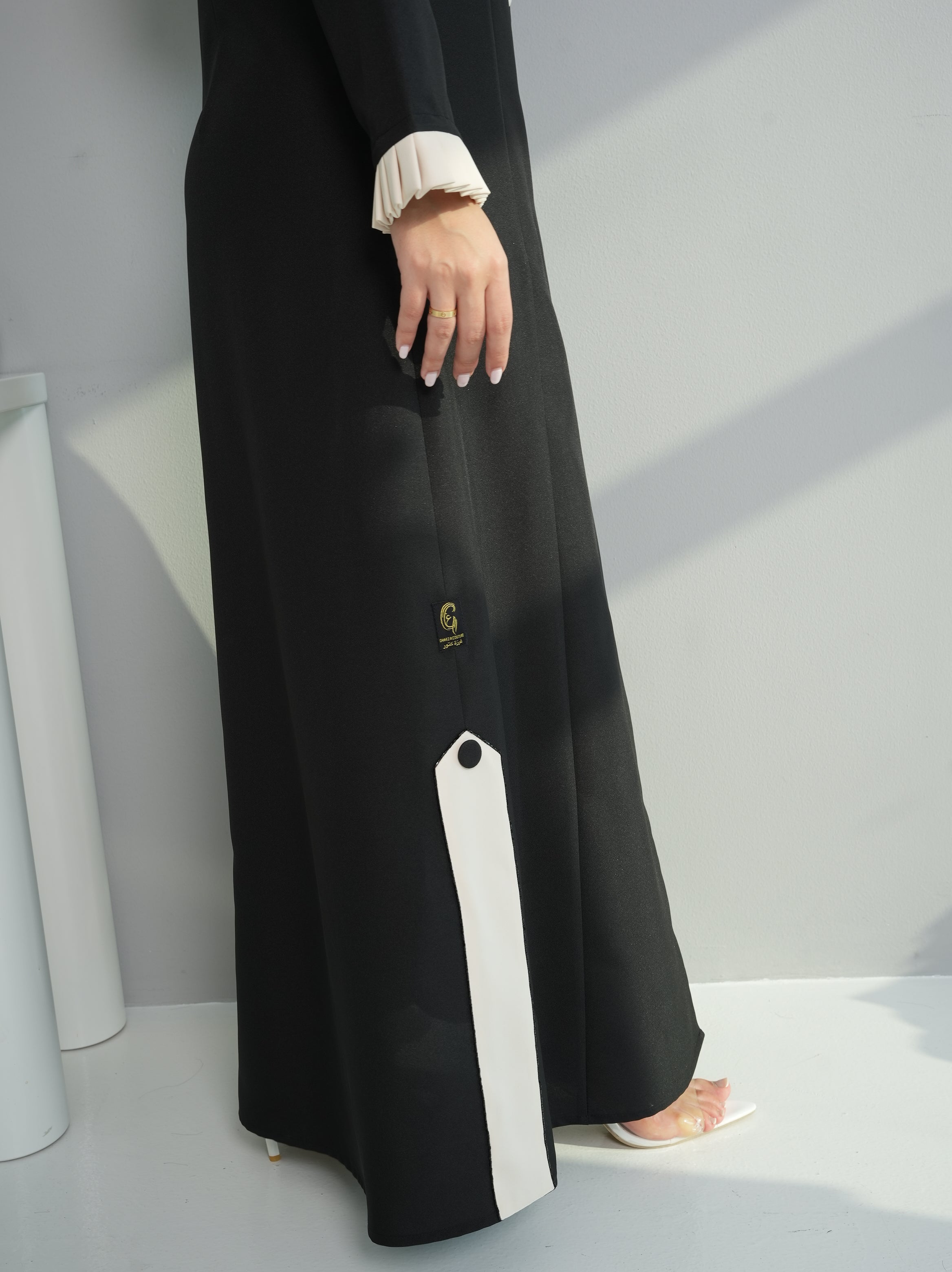 Nour - A01 -  Black & Ivory Contrast Abaya