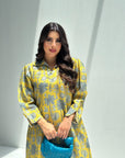 Classic collar detail on yellow floral linen blend jalabiya for modest fashion