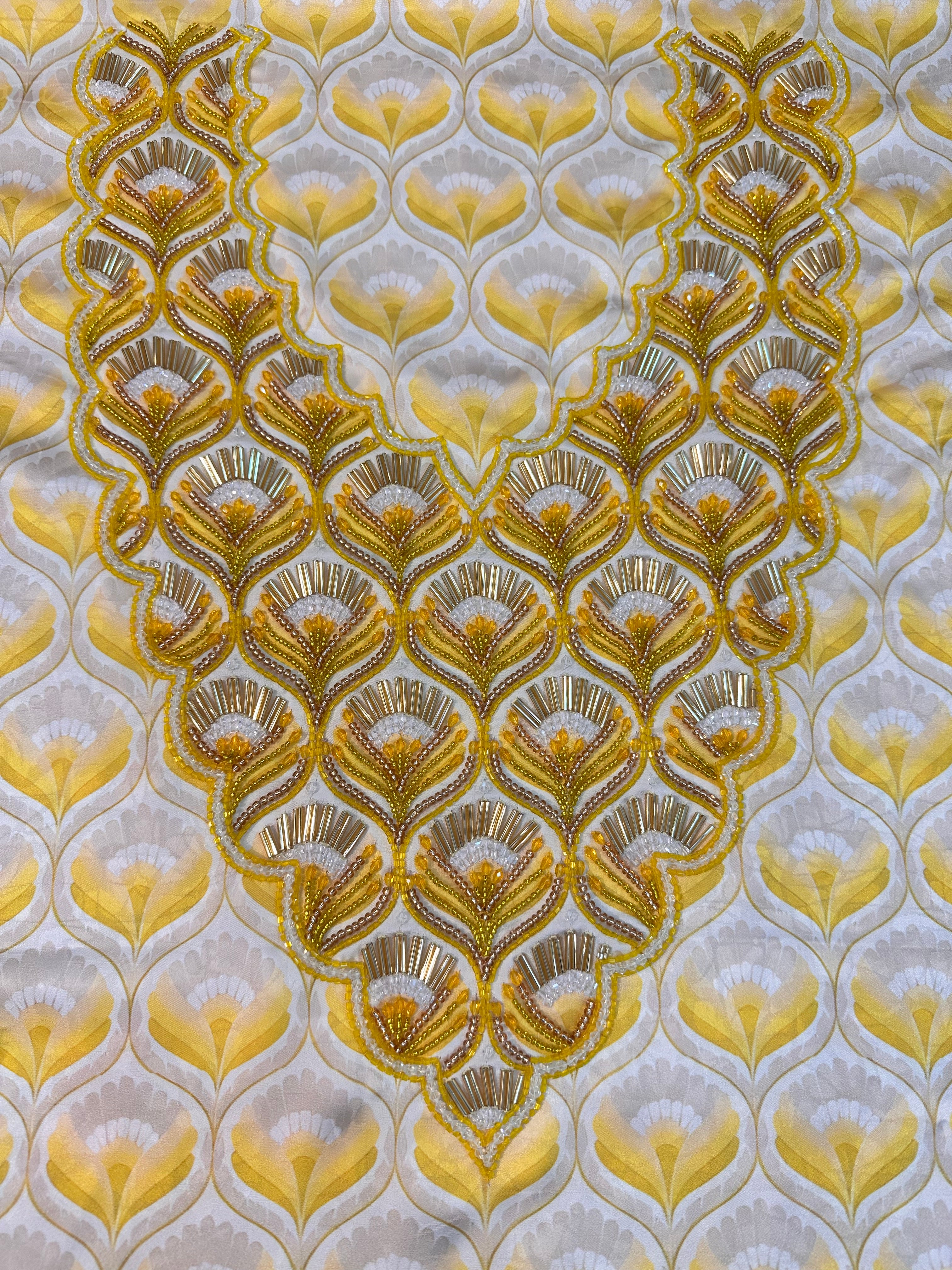 Wafa - F103 - Jacquard Silk Mukhawar