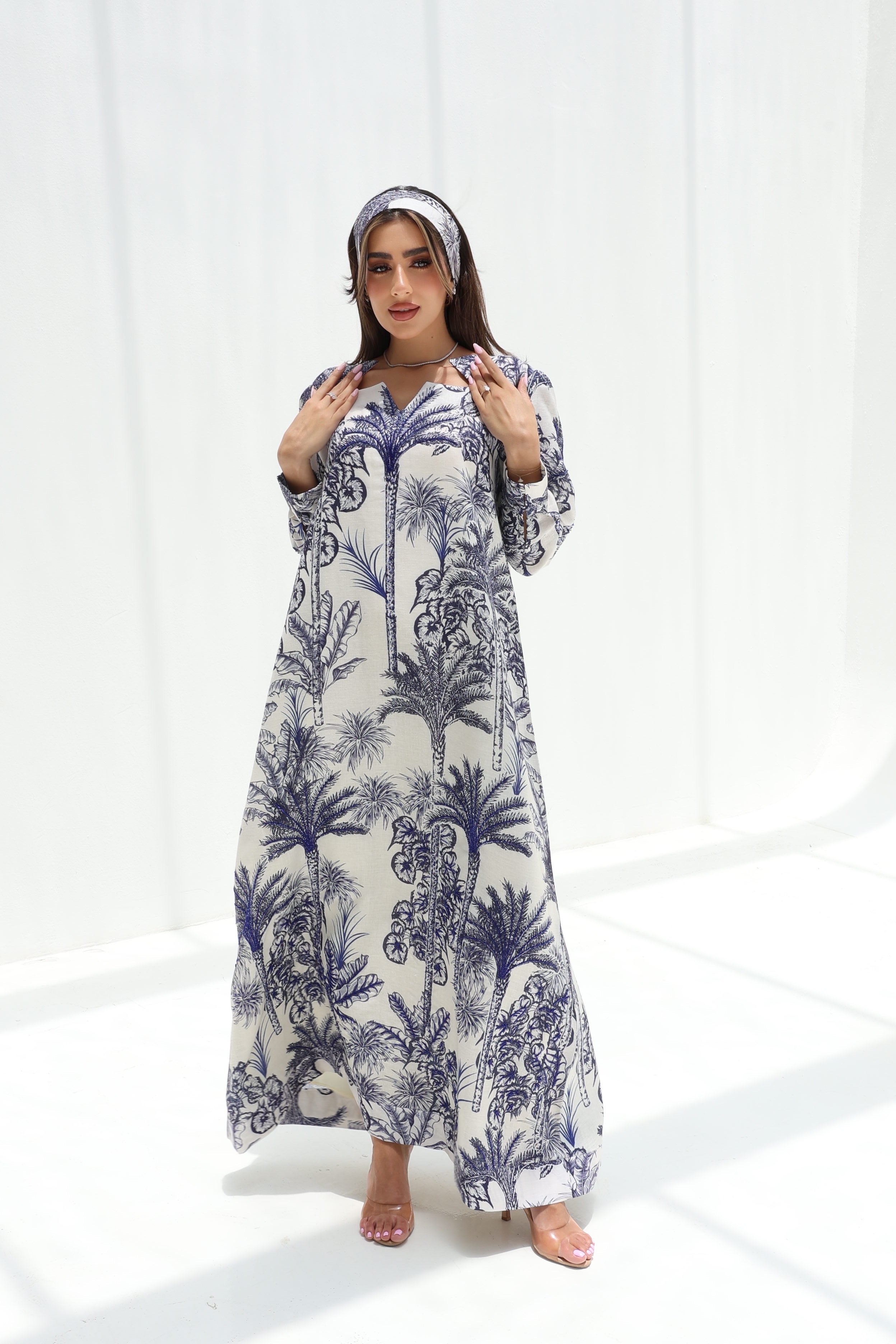Waha — L192 — Jungle Palm Toile Linen Jalabiya with Embroidery