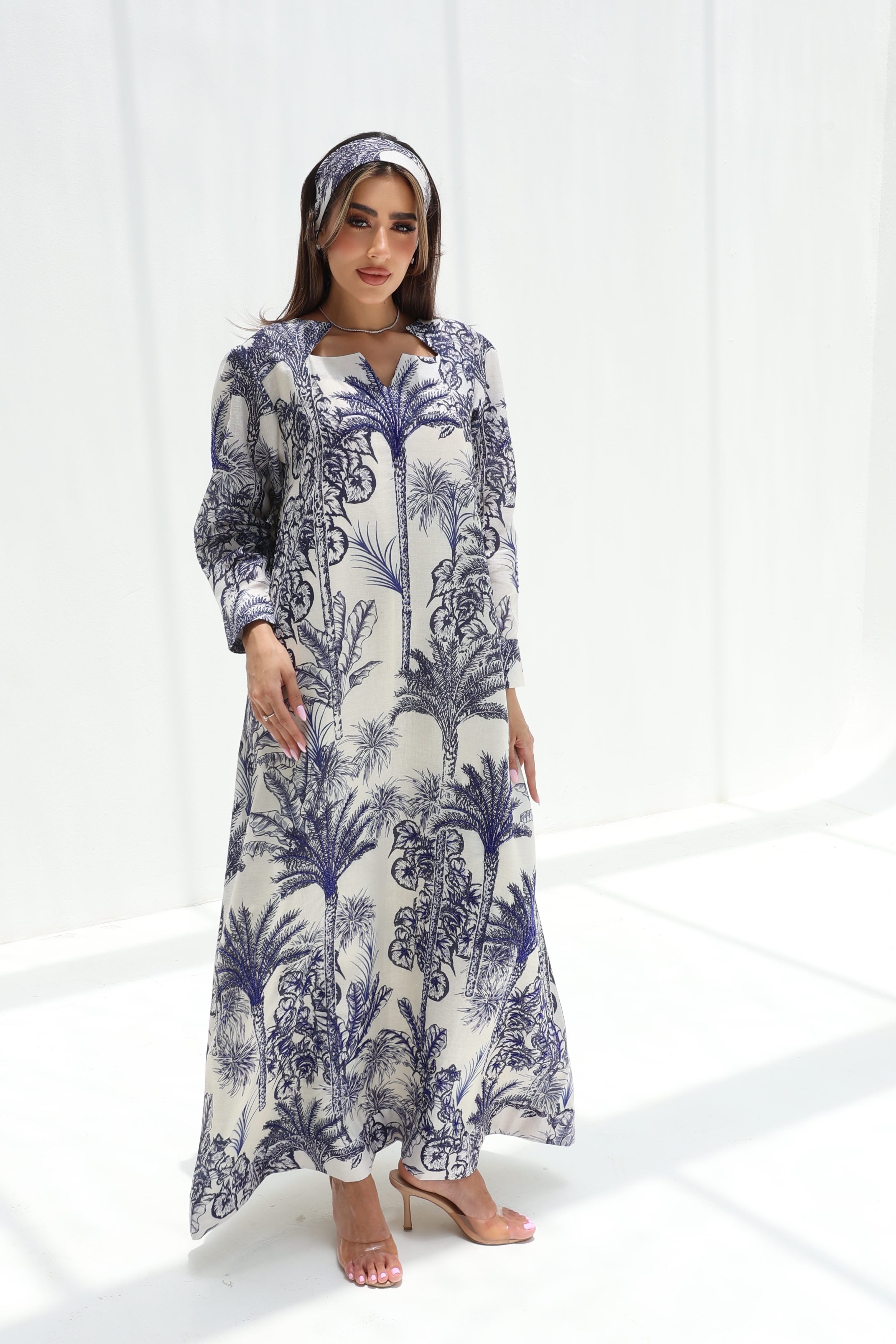 Waha — L192 — Jungle Palm Toile Linen Jalabiya with Embroidery