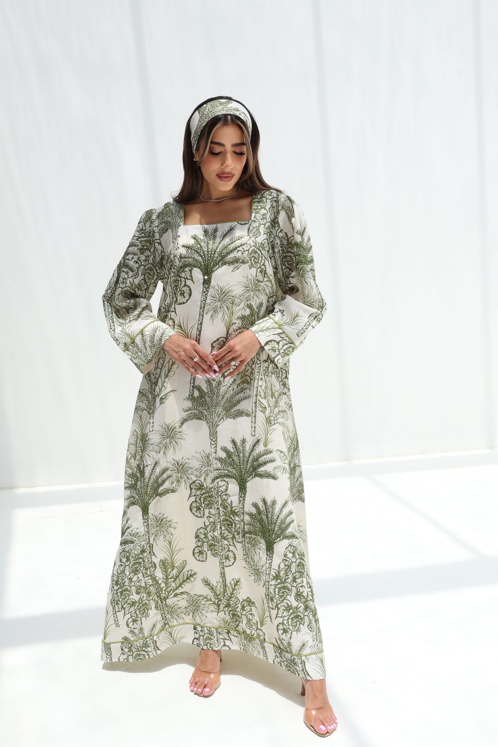 Zuhour — L193 — Jungle Palm Toile Linen Jalabiya with Embroidery