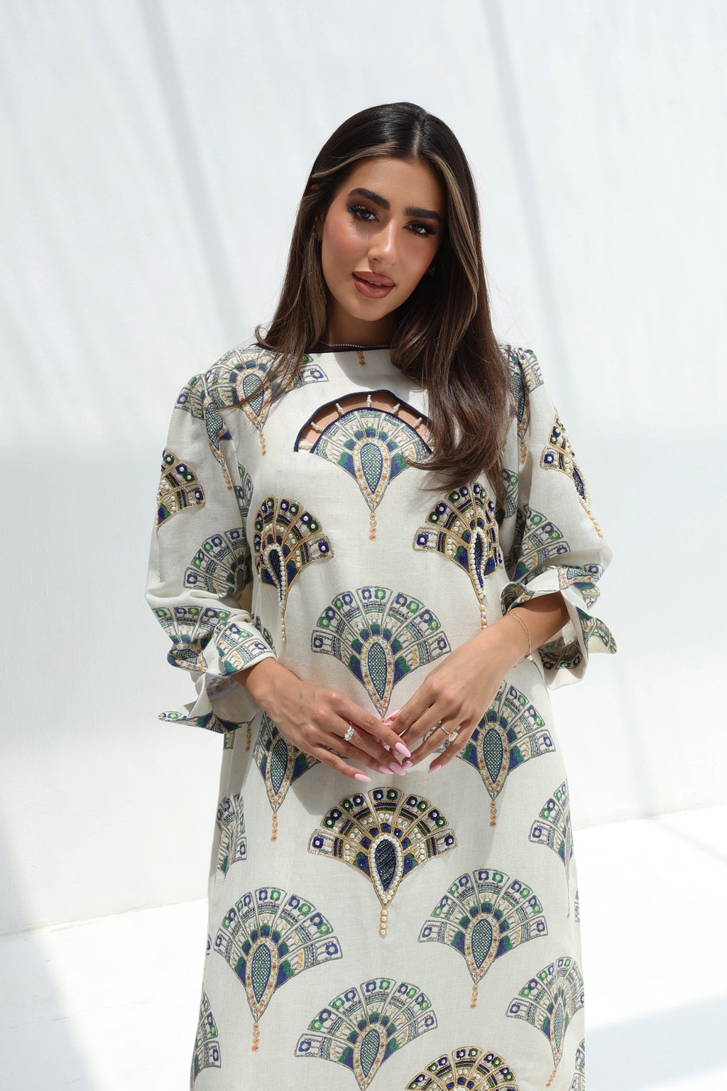 Maraya — L182 — Art Deco Fan Print Linen Jalabiya with Embroidery & Lining