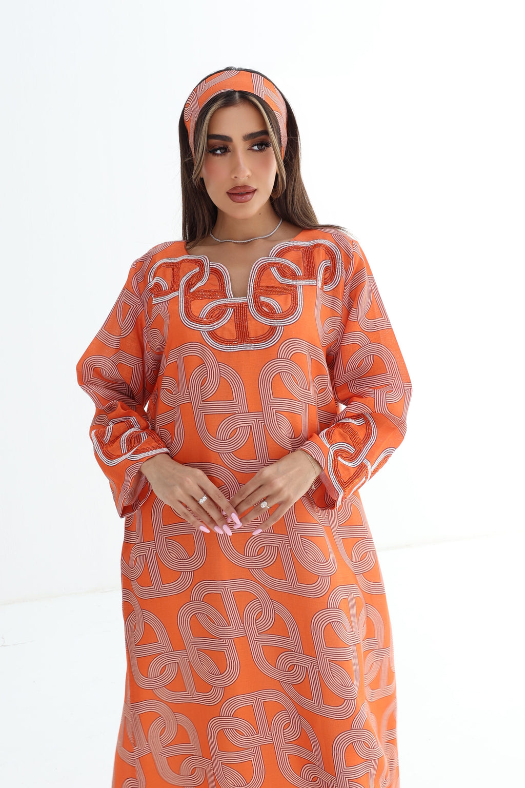 Wasla — L177 — Geometric Chain Print Linen Jalabiya with Embroidery