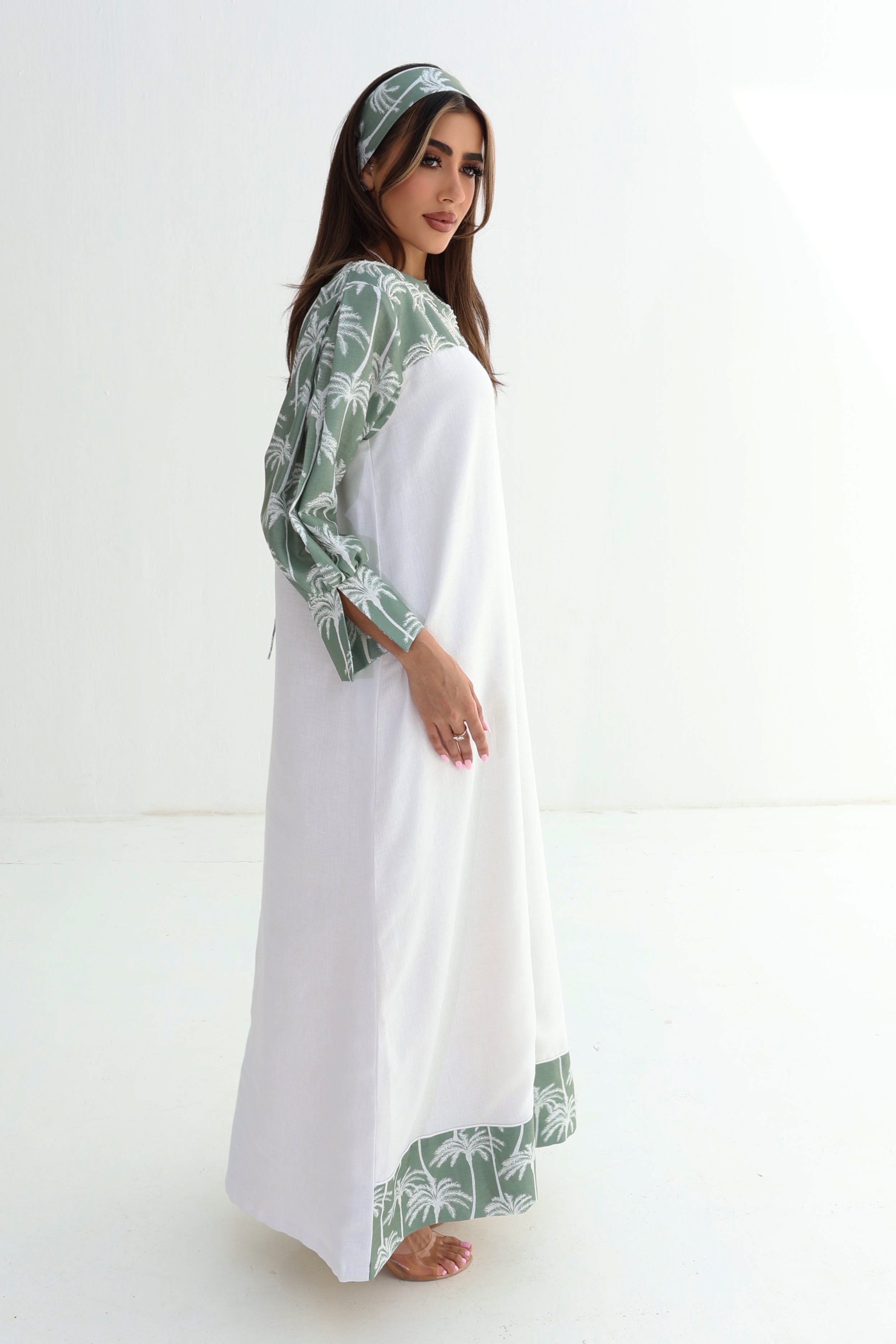 Nawras — L185 — Two-Tone Palm Print Linen Jalabiya