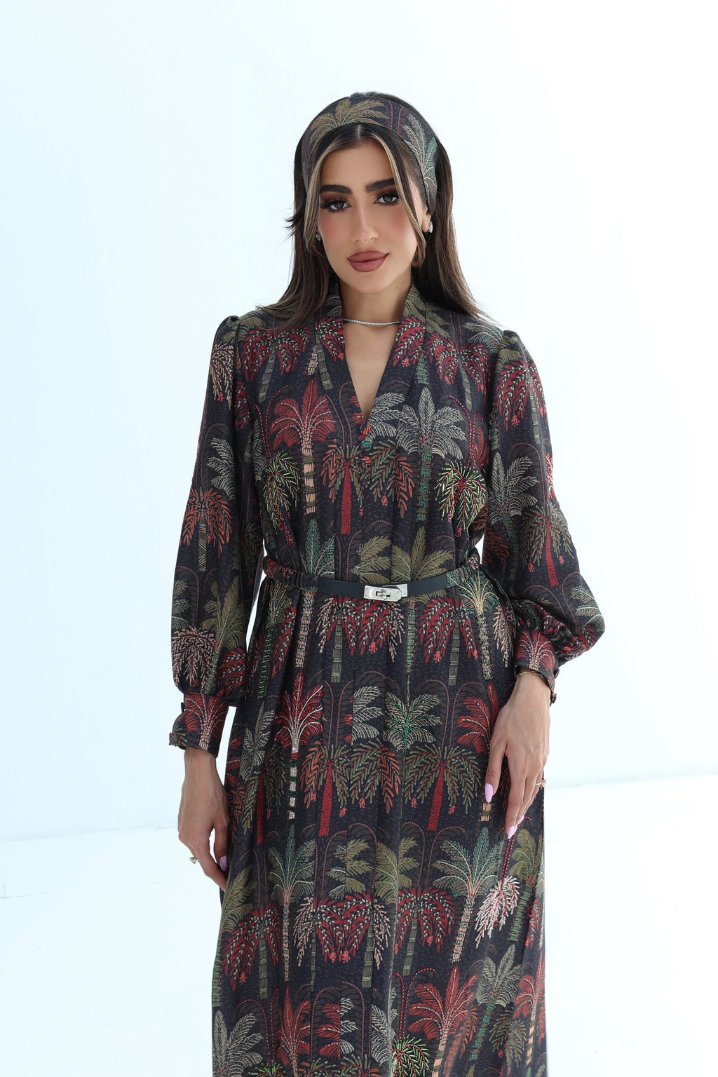 Yasmine - L157 - Embroid