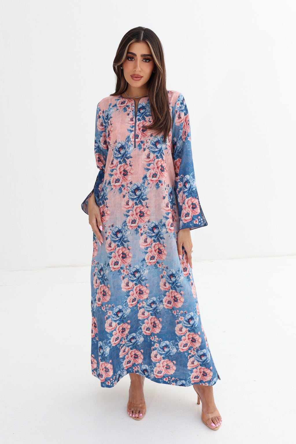 Fulla — C12 — Blush Peony Bouquet Batwing Cotton Jalabiya