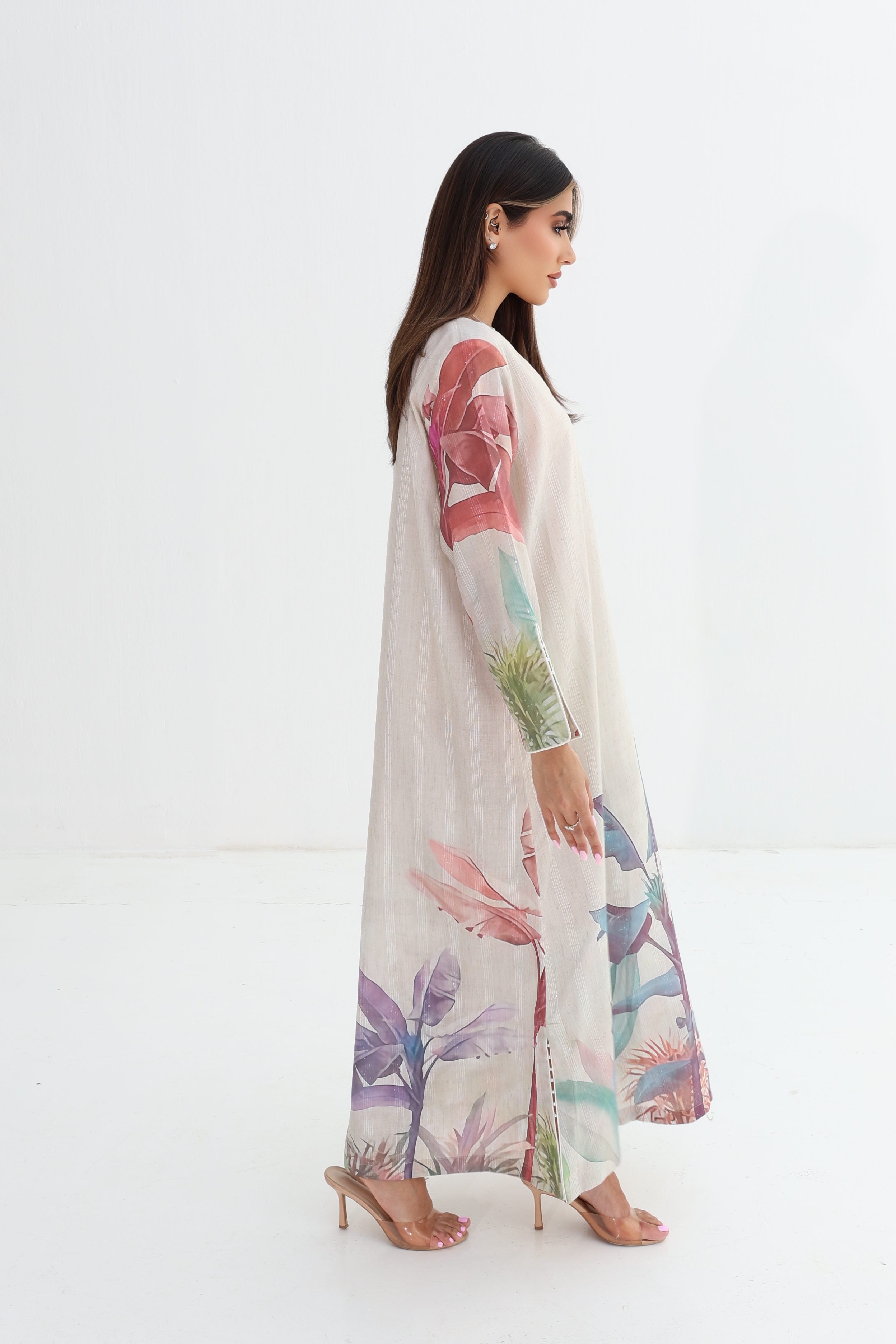 Mawja — C11 — Ivory Tropical Banana Leaf Placed Print Cotton Jalabiya