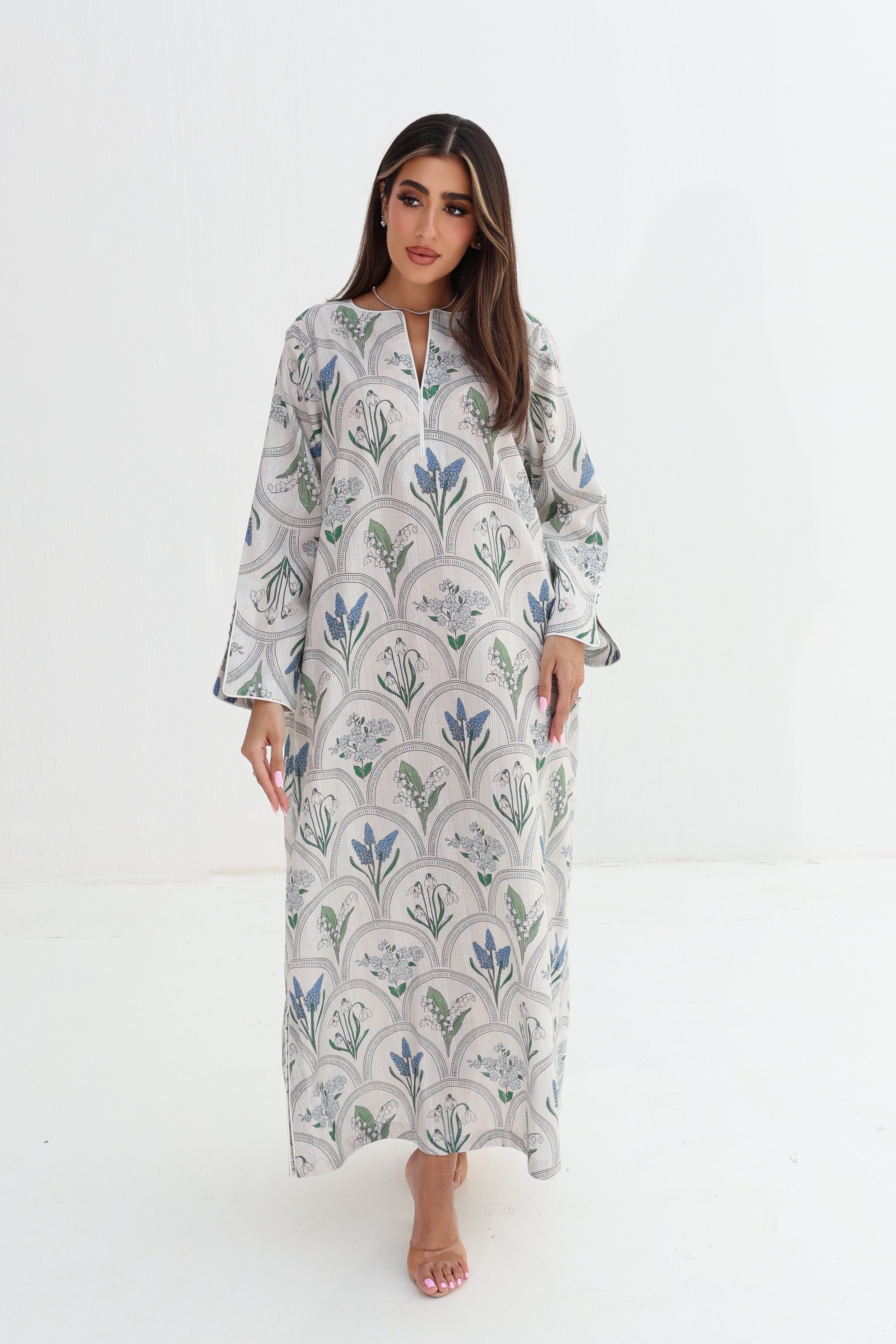 Qantara — C09 — Ivory Art Deco Arch Botanical Floral Cotton Jalabiya