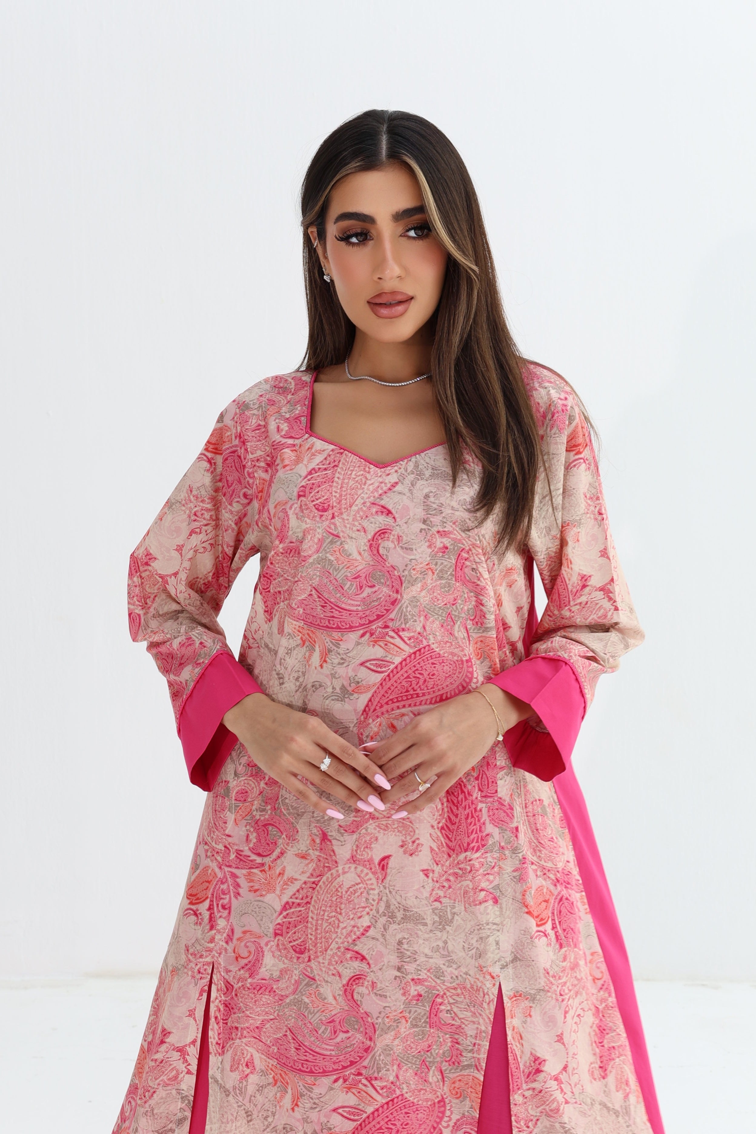 Tawoos — C03 — Blush Pink Paisley Peacock Sweetheart Neck Cotton Jalabiya