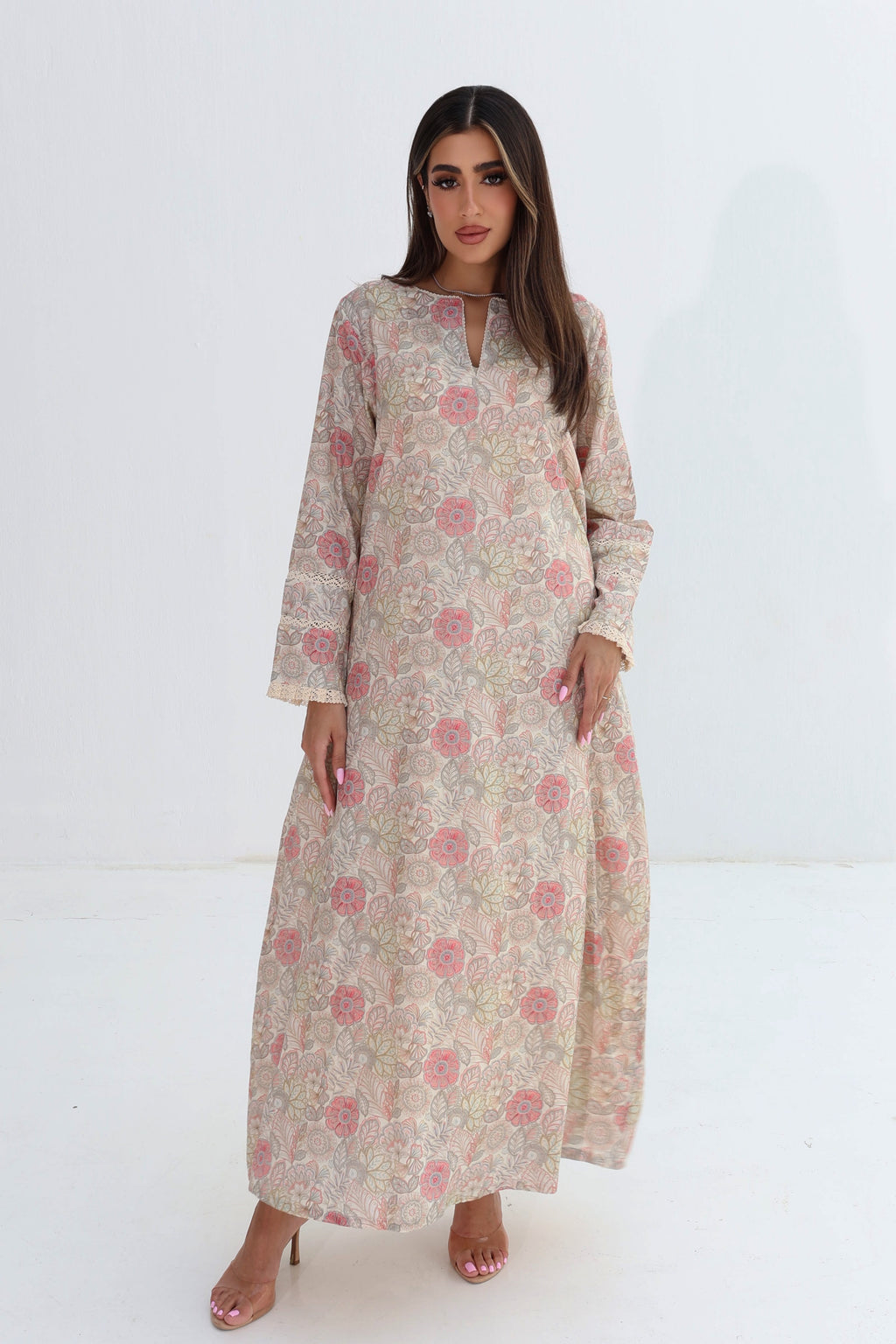 Amal — C08 — Ivory Blush Rose Botanical Lace Cuff Cotton Jalabiya