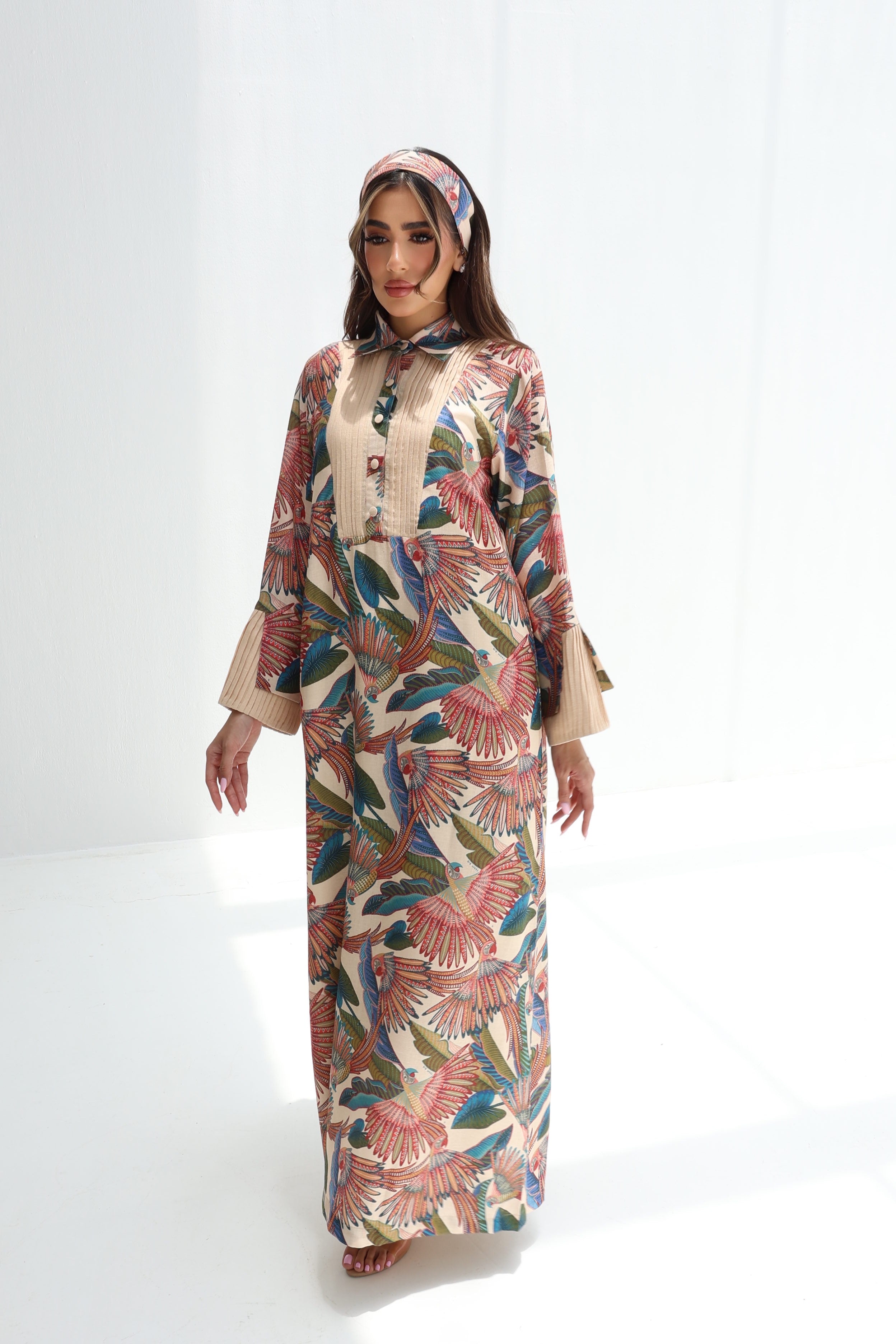 Tawoos — L169 — Exotic Bird Print Linen Jalabiya