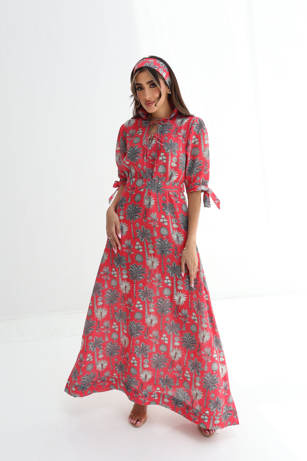 Marjan — L207 · Coral Palm & Pineapple Print