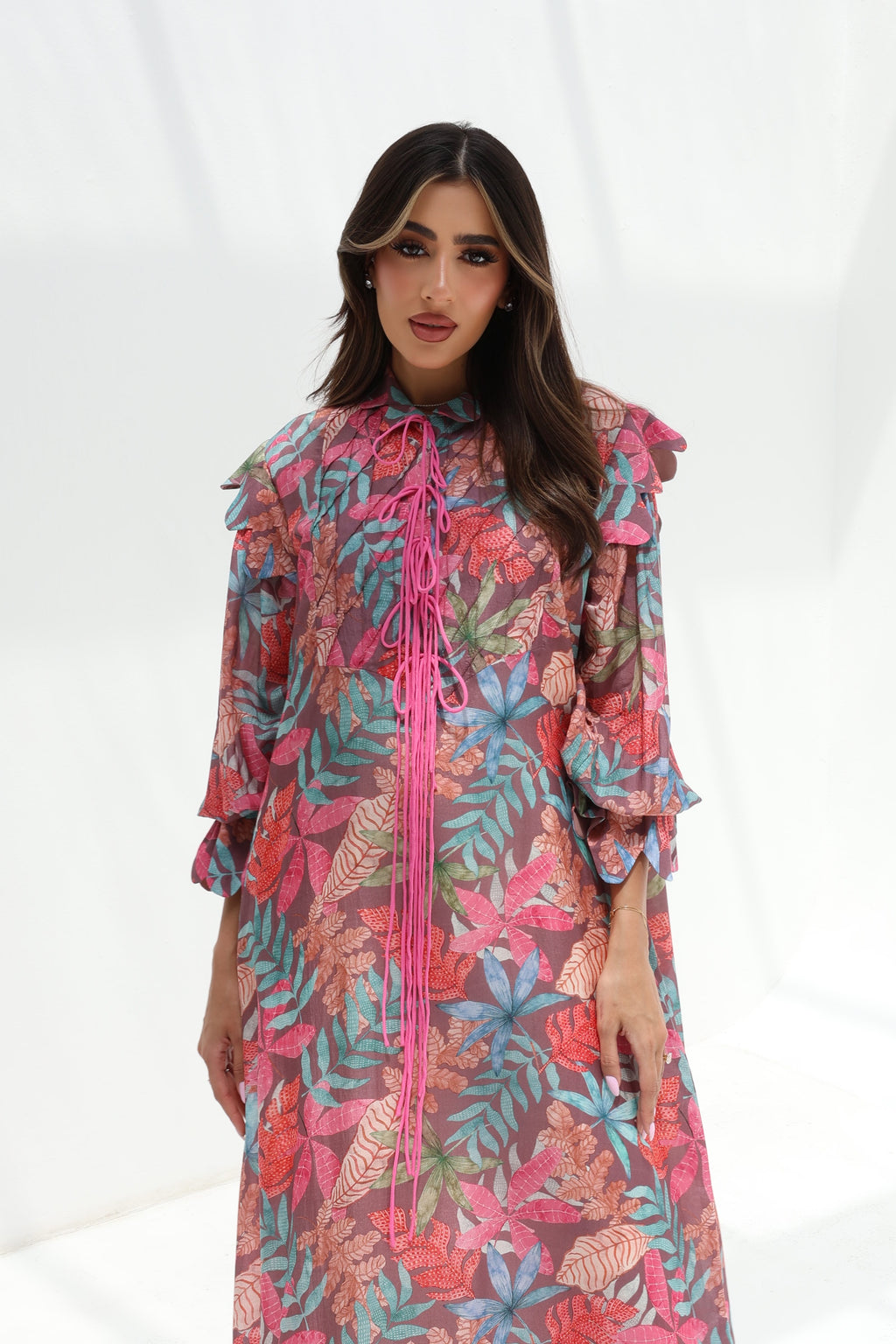 Wardah — L131 · Tropical Bloom