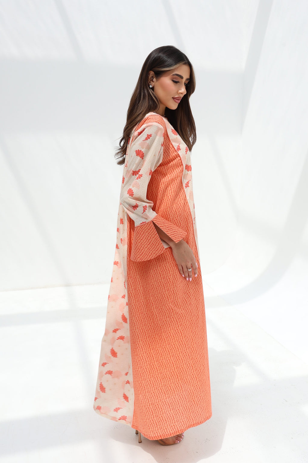 Rania — C18 — Cream & Coral Fan Floral Print Stripe Contrast Panel Cotton Jalabiya