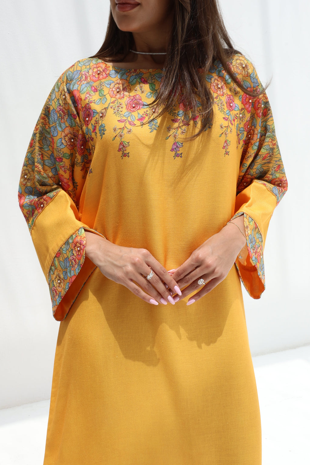 Shamsa — L194 — Sunshine Yellow Floral Yoke Linen Jalabiya