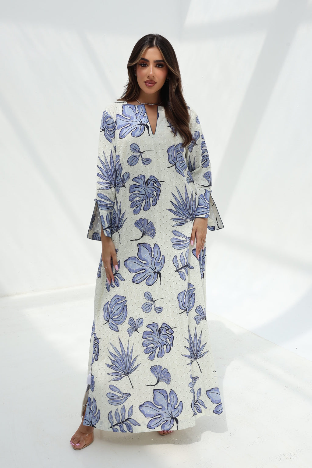 Lamar — C27 — White Broderie Bold Blue Tropical Leaf Print Bell Cuff Cotton Jalabiya