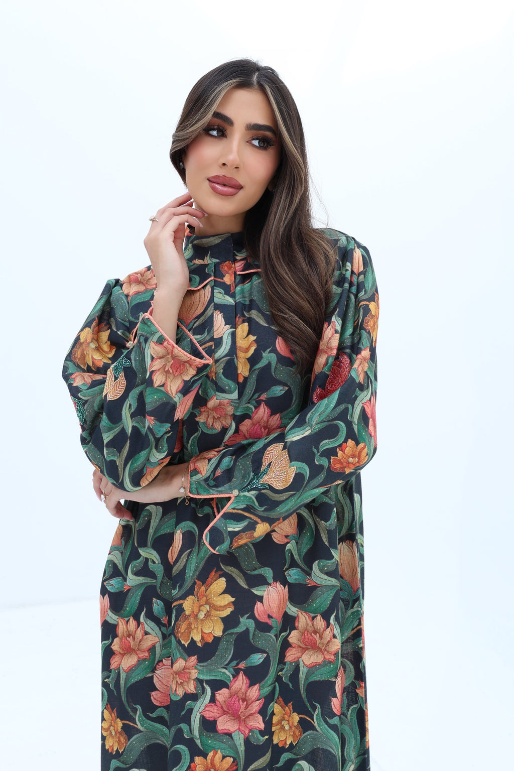 Yasmine — L206 · Botanical Bloom