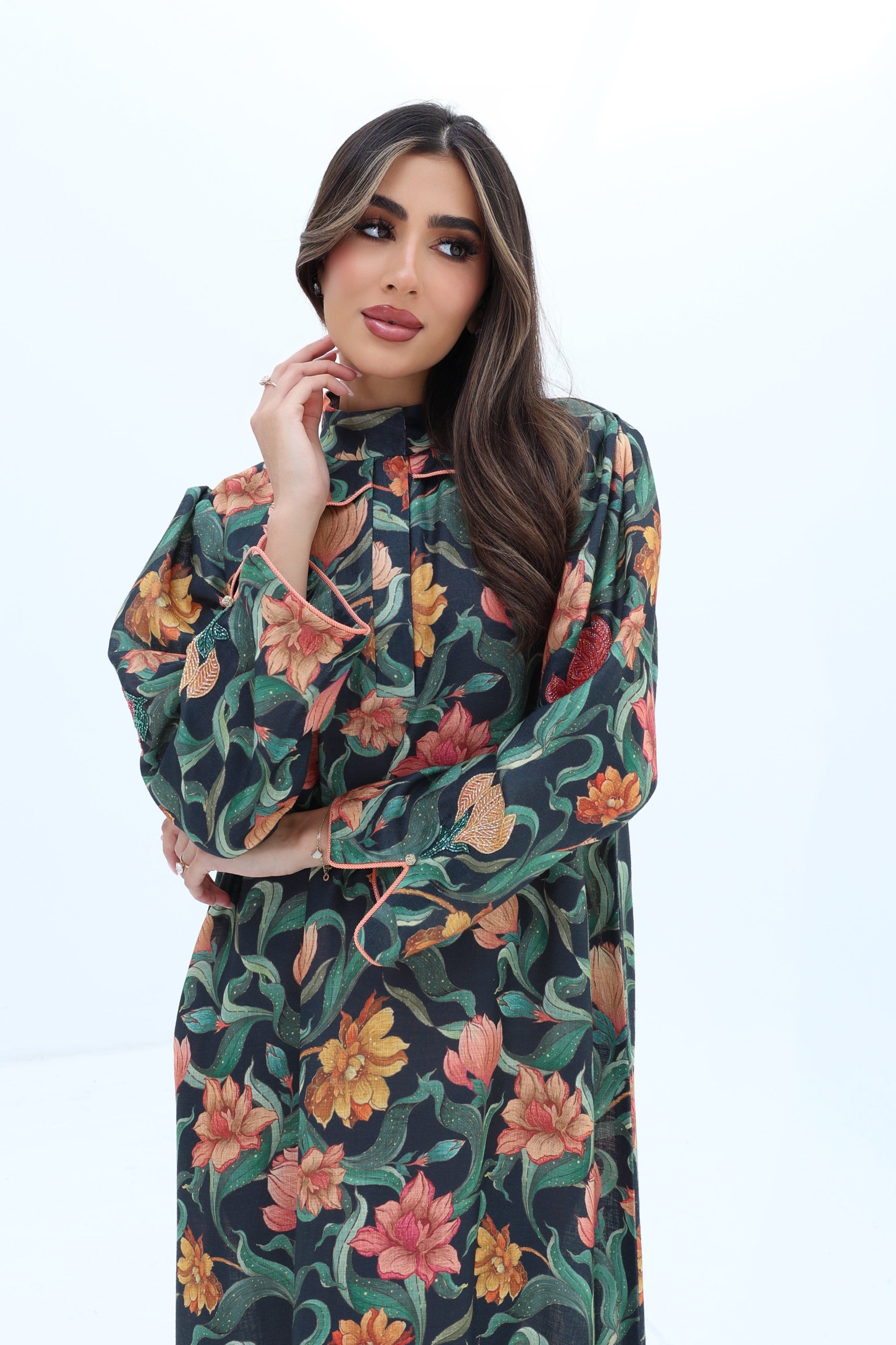 Yasmine — L206 · Botanical Bloom