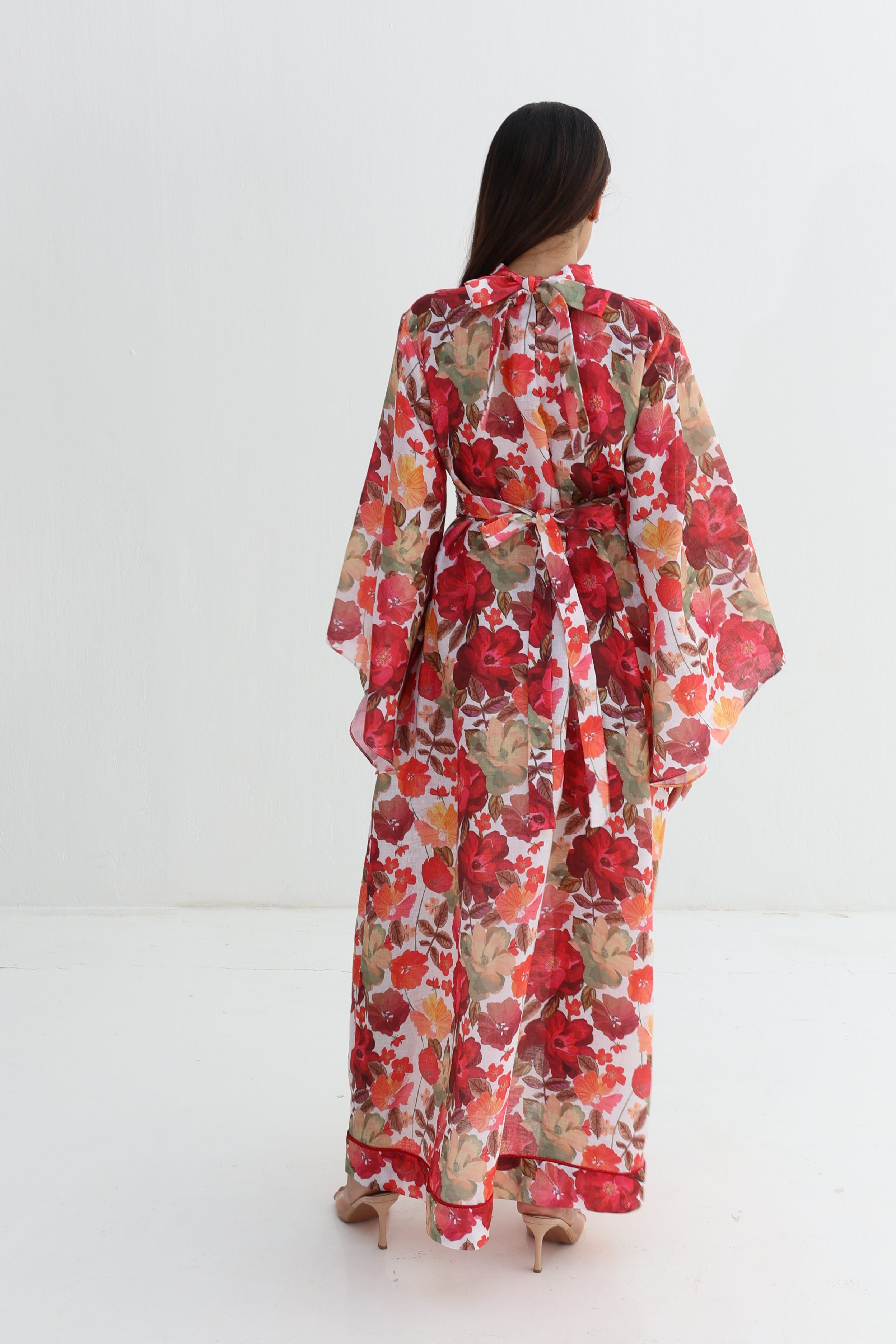 Wardah — L199 — Red Rose Watercolour Choker Corset Belted Linen Jalabiya