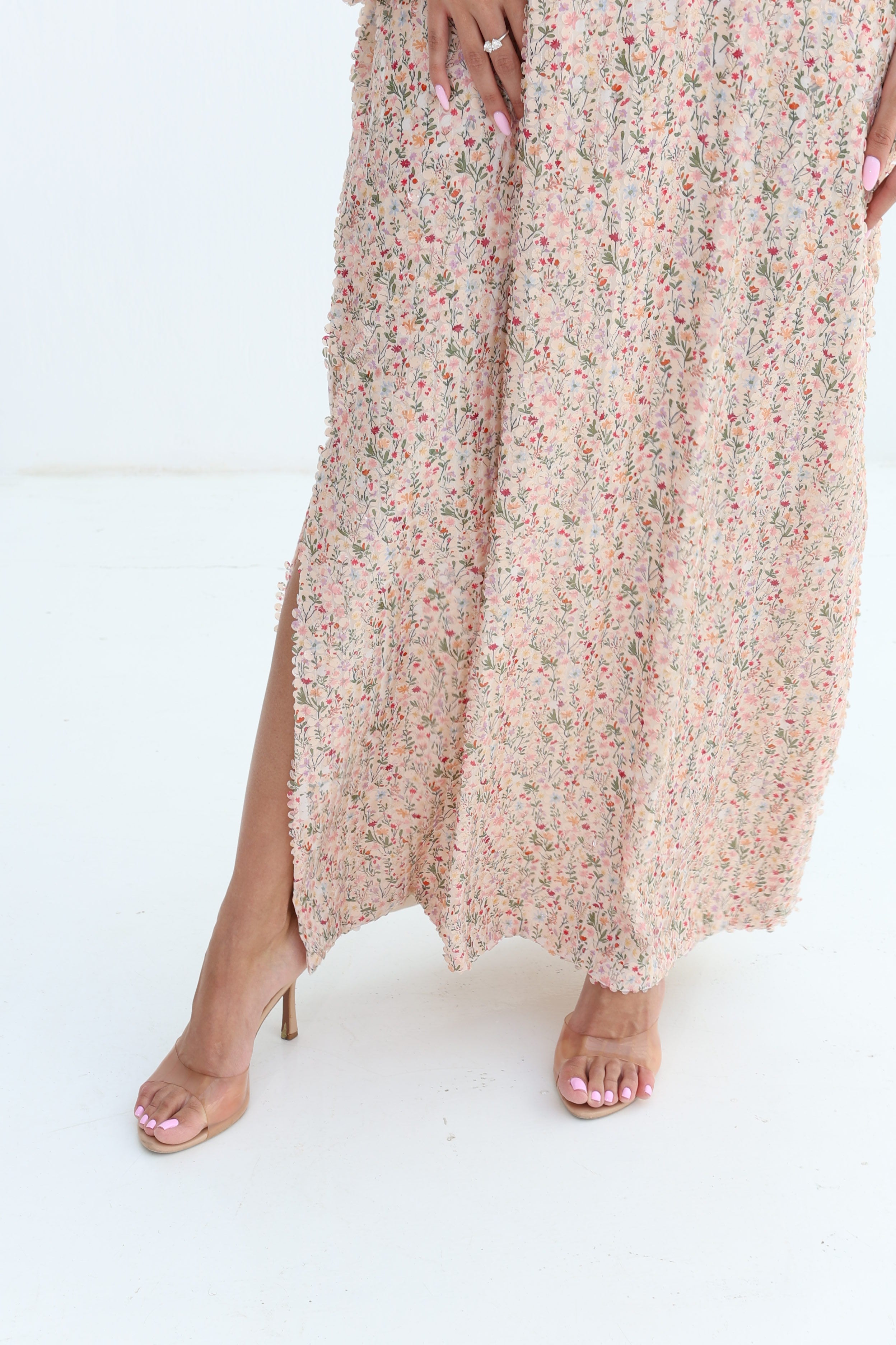 Naseem — Sequence— Blush Floral Sequin Scallop Neck Chiffon Jalabiya