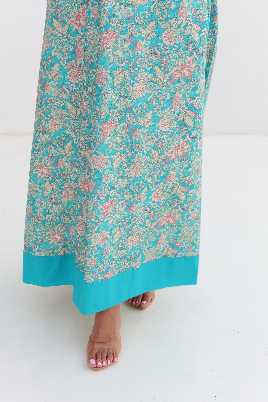 Bahar — C05 — Turquoise Tropical Floral Contrast Sleeve Cotton Jalabiya