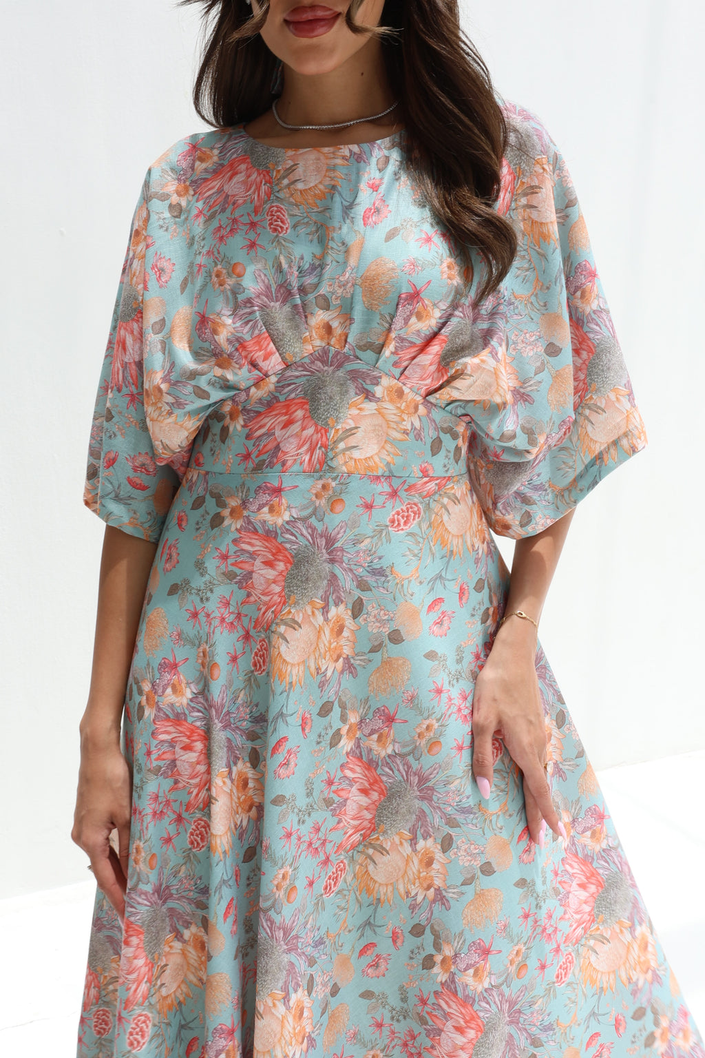Layla — L208 · Mint Floral Flutter