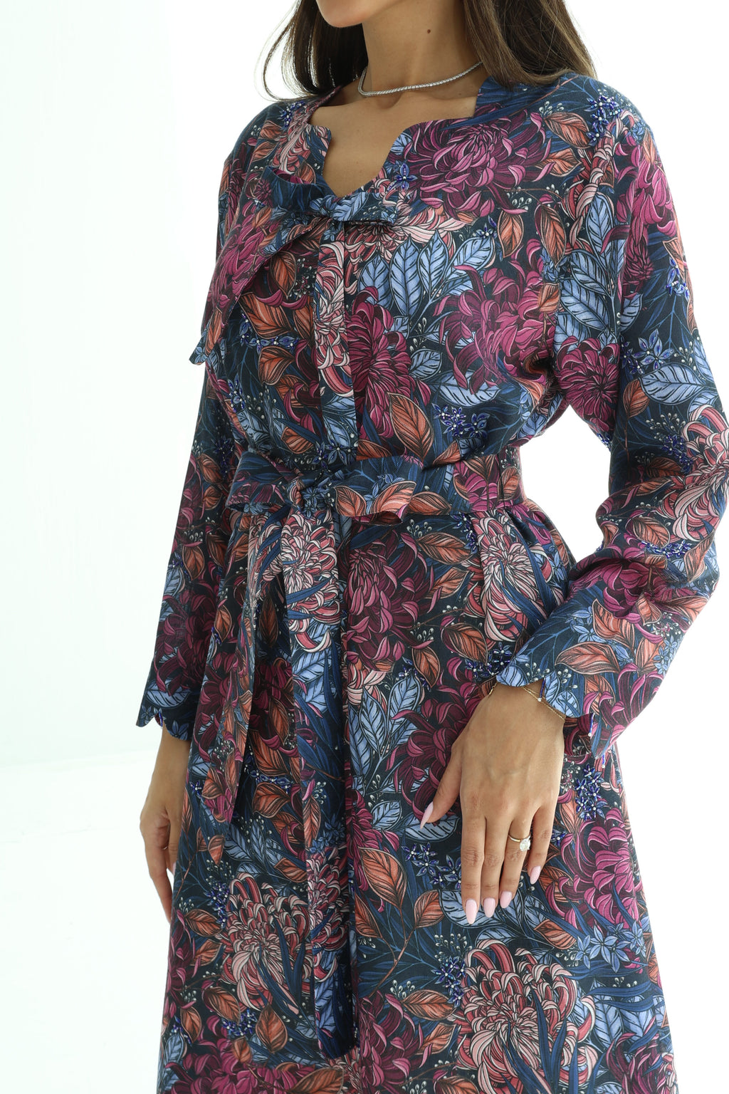 Layla — L203 · Midnight Bloom