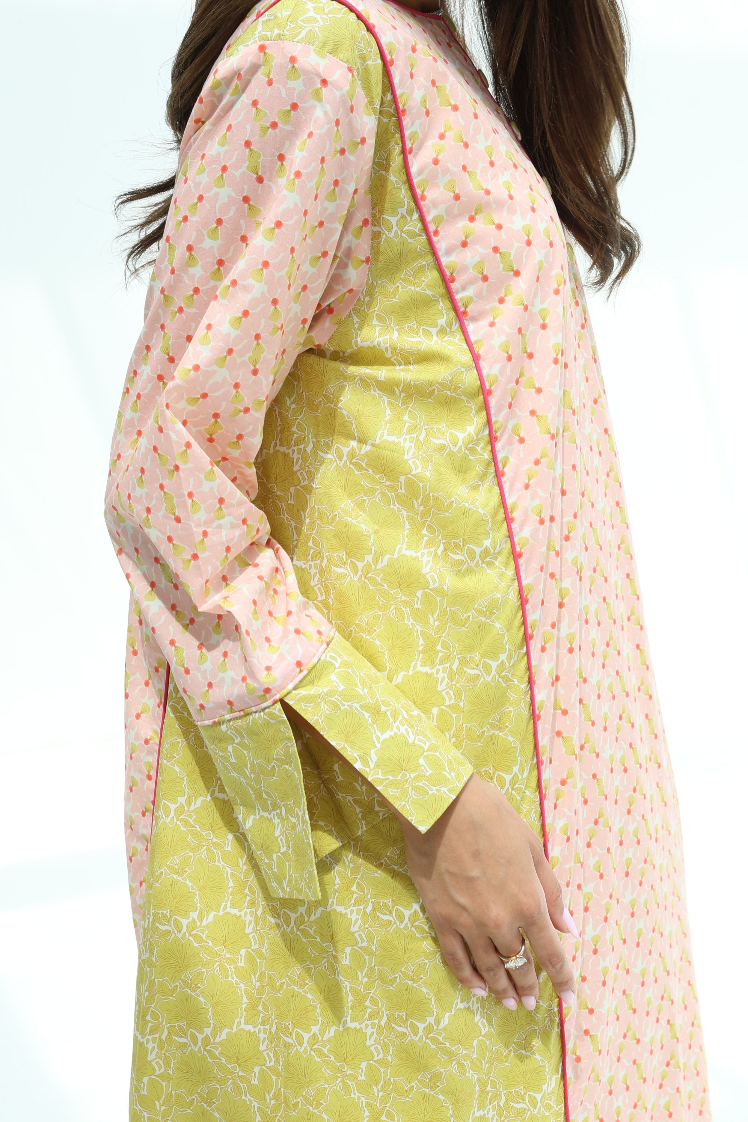 Nadia — C16 — Blush & Chartreuse Ditsy Floral Contrast Panel Cotton Jalabiya