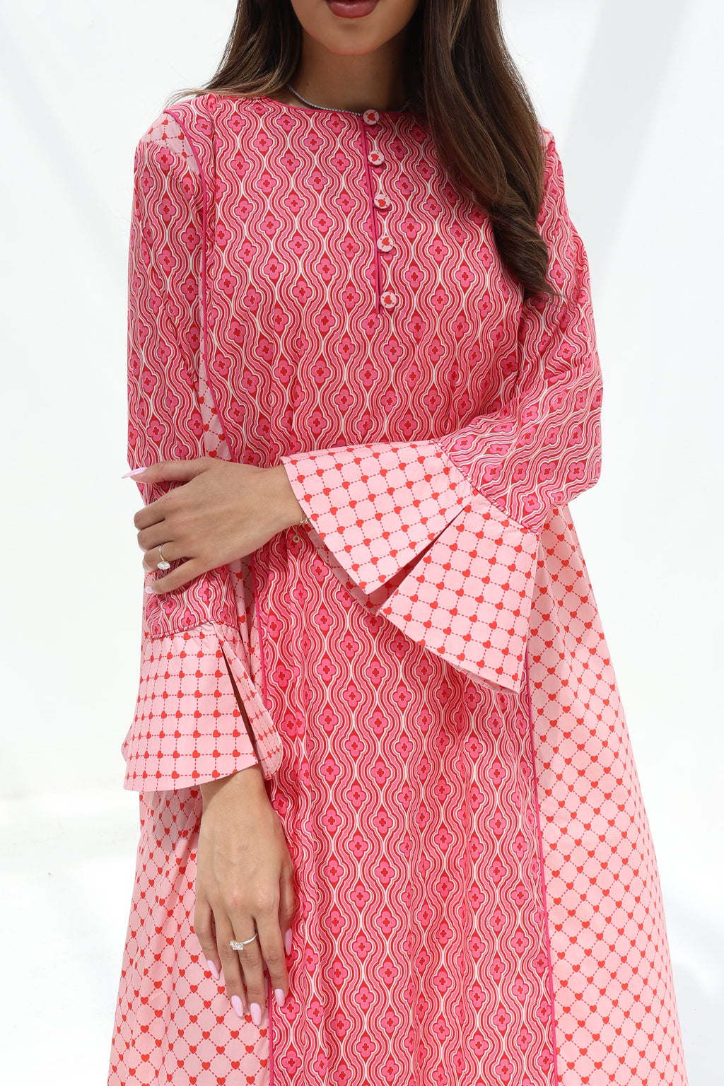 Hessa — C23 — Rose Pink Ogee Wave Stripe & Diamond Lattice Contrast Double Ruffle Cuff Cotton Jalabiya
