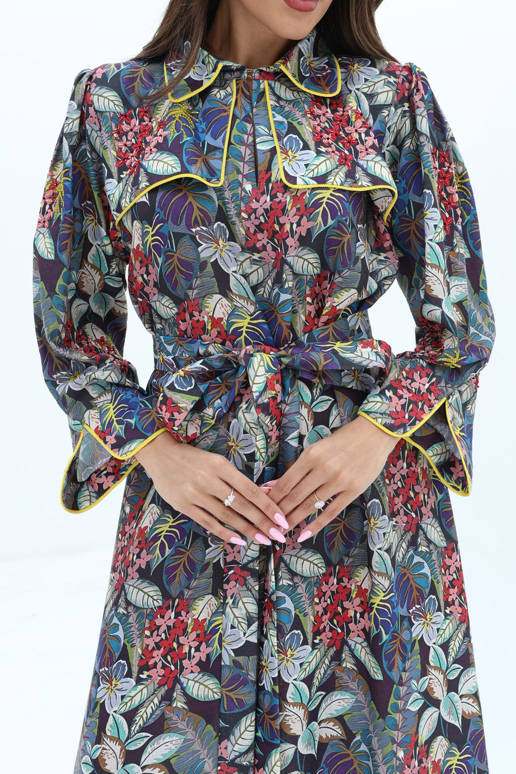 Rawdha — L205 · Tropical Floral Ruffle Collar