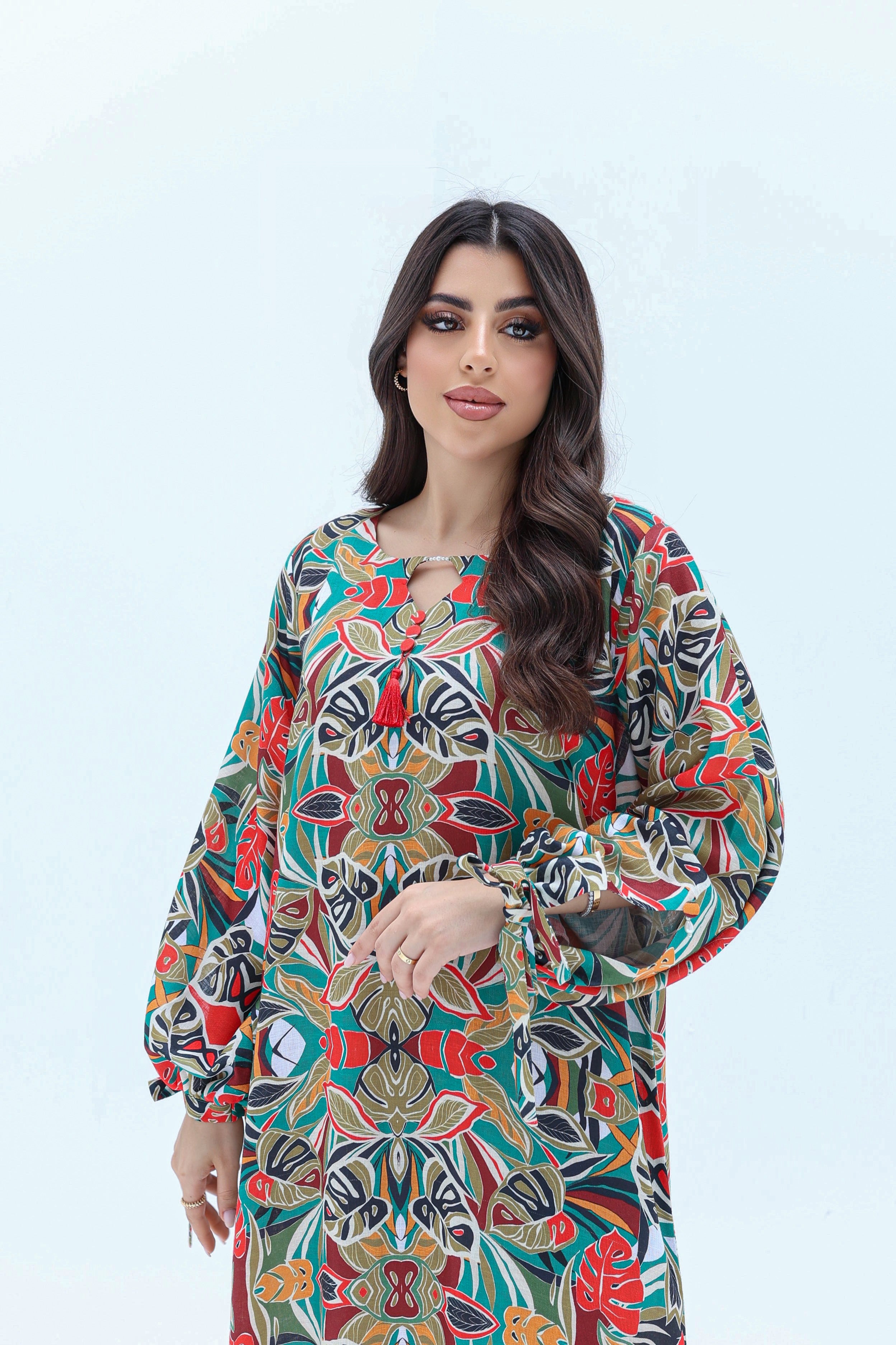 Zaina - L100 - Green Leaves