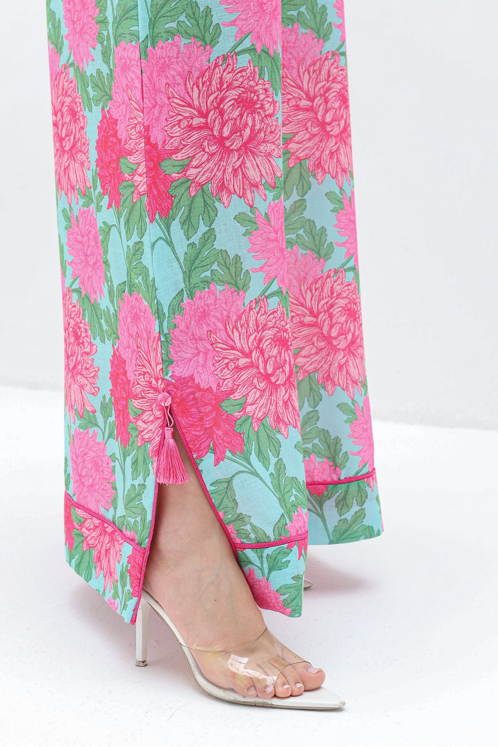 Wafa - L103 - Cyan Pink