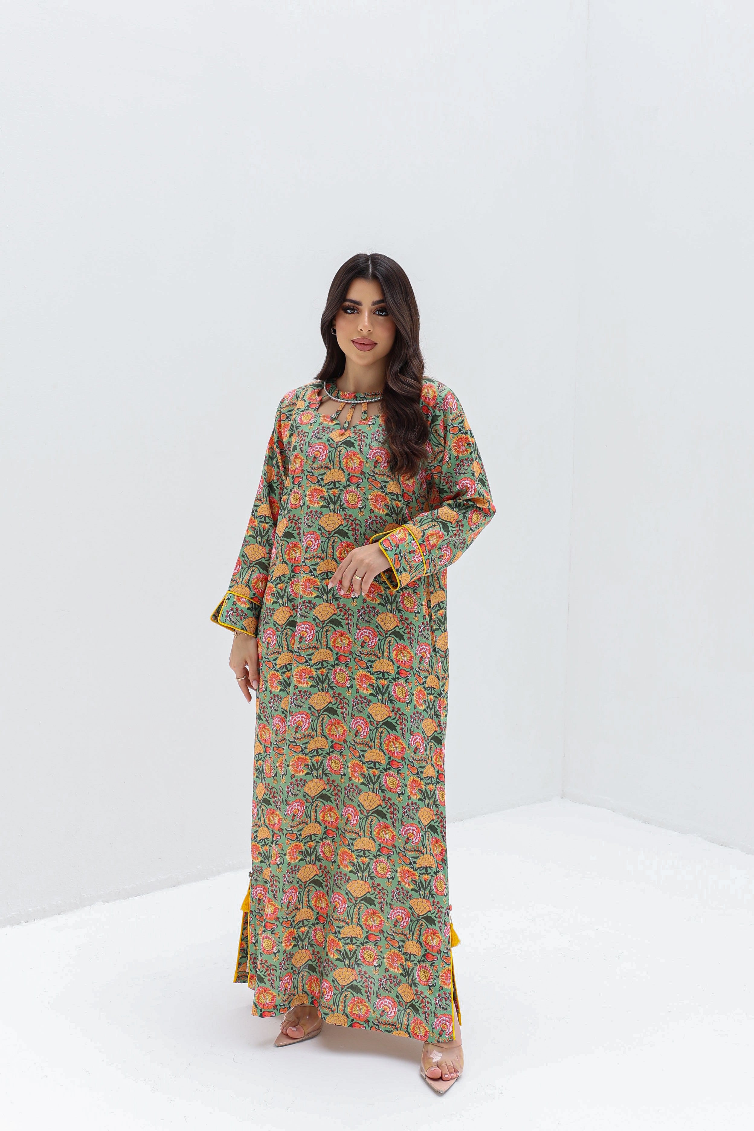 Maha - L113 - Match Floral