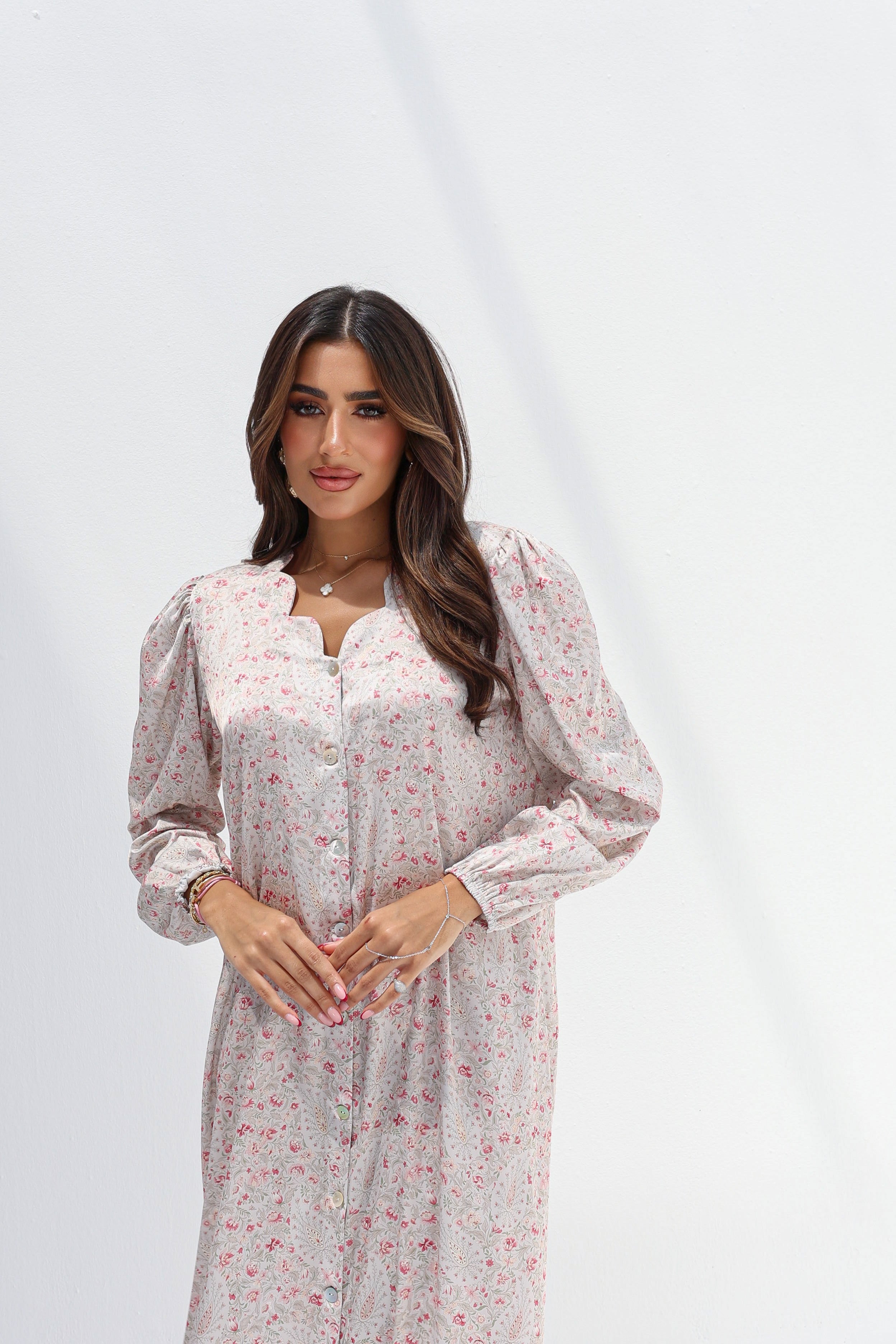 Rima - L126 - Pale Floral