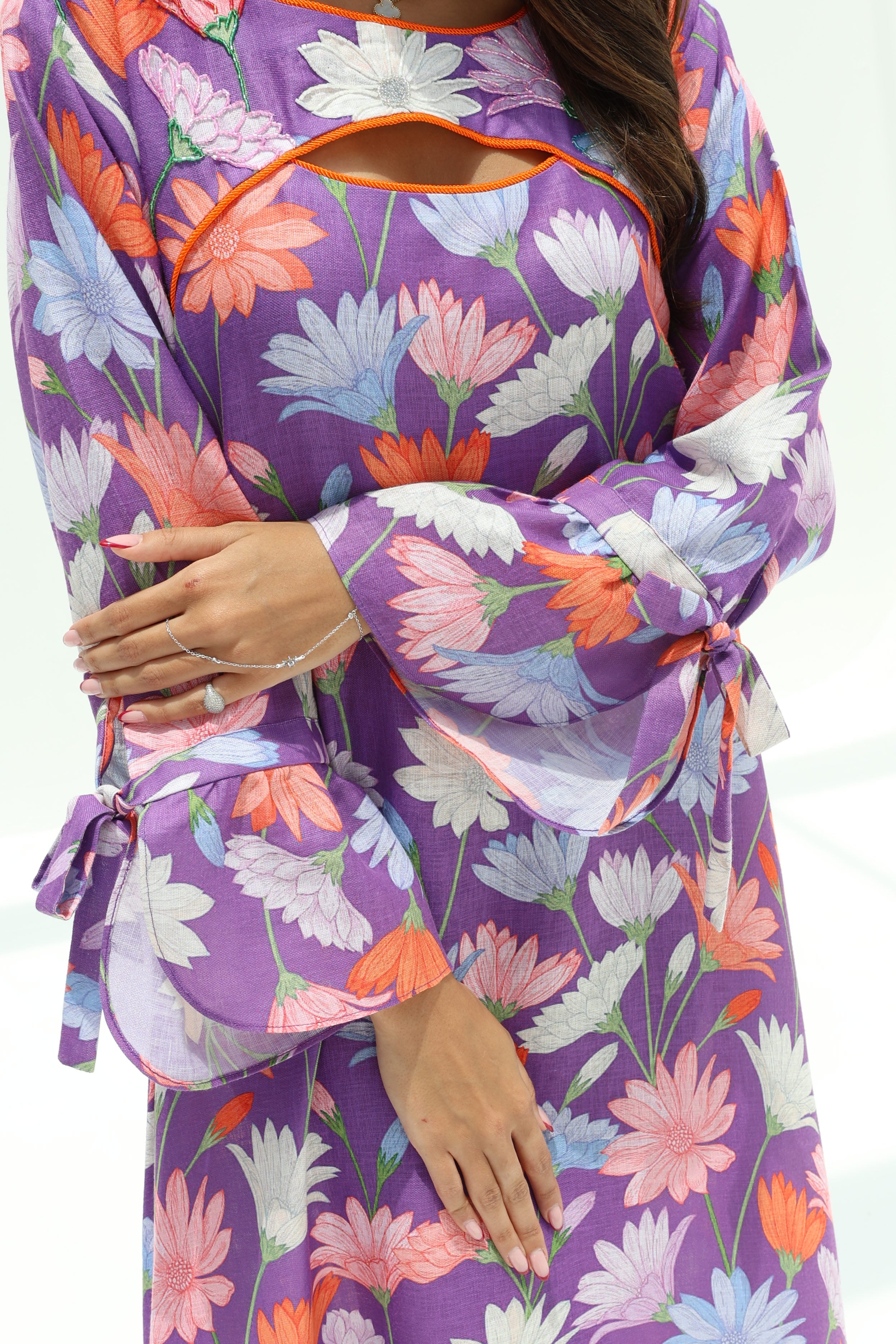 Violet - L150 - Purple Floral