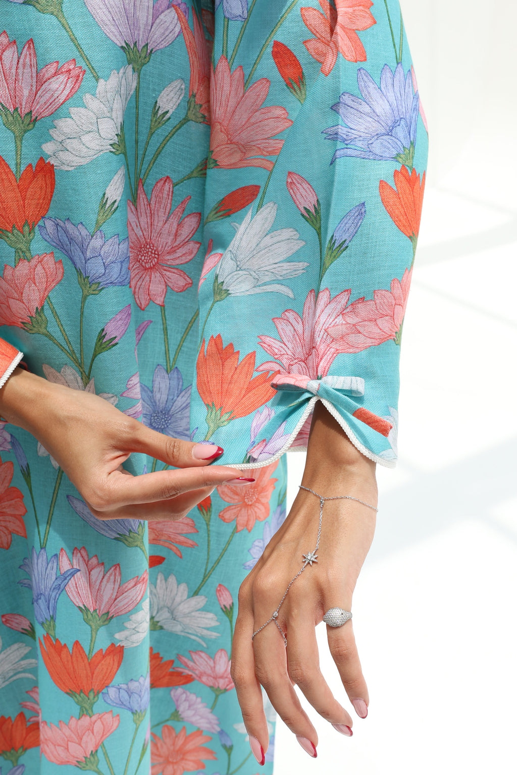 Zaina - L151 - Cyan Floral