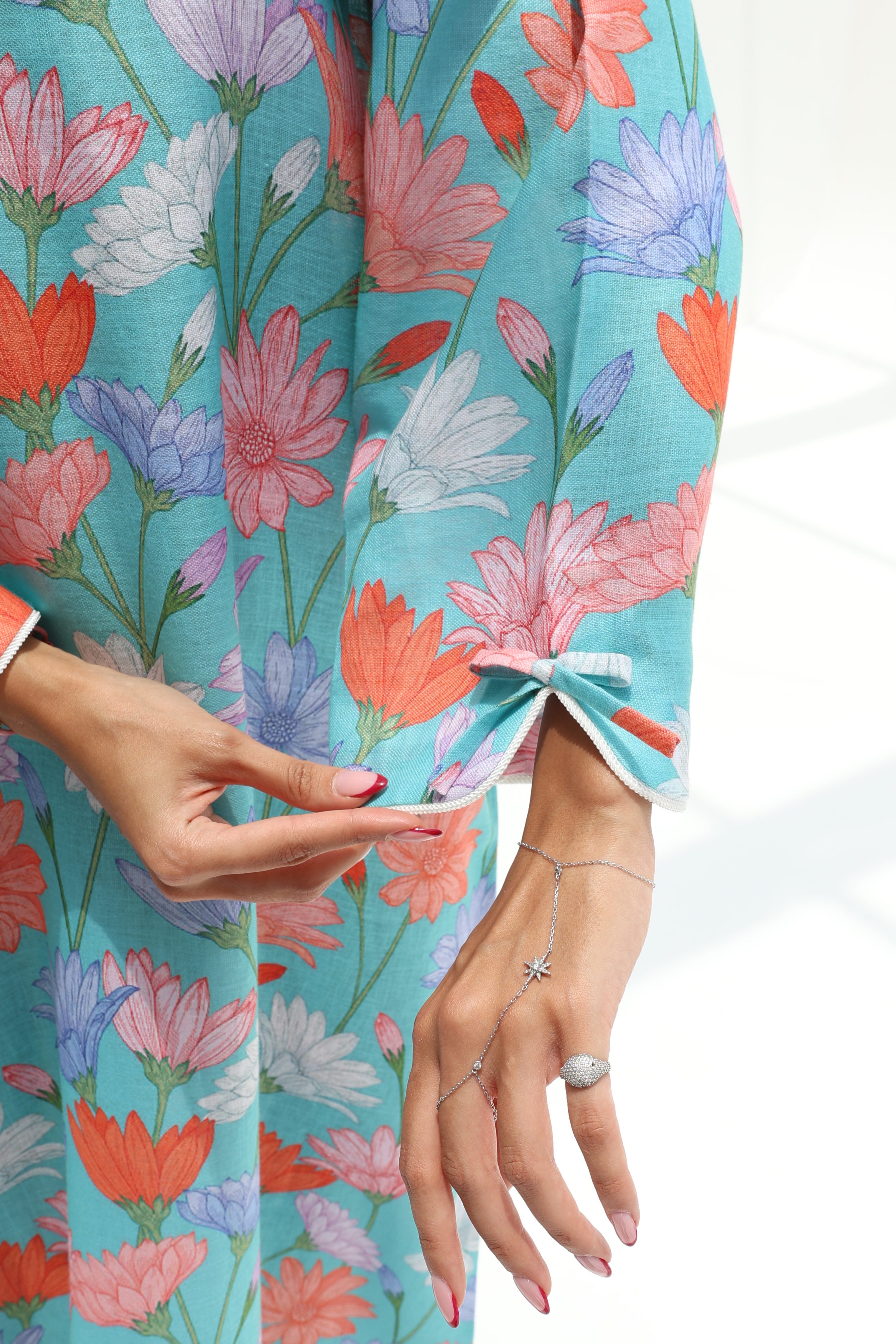 Zaina - L151 - Cyan Floral