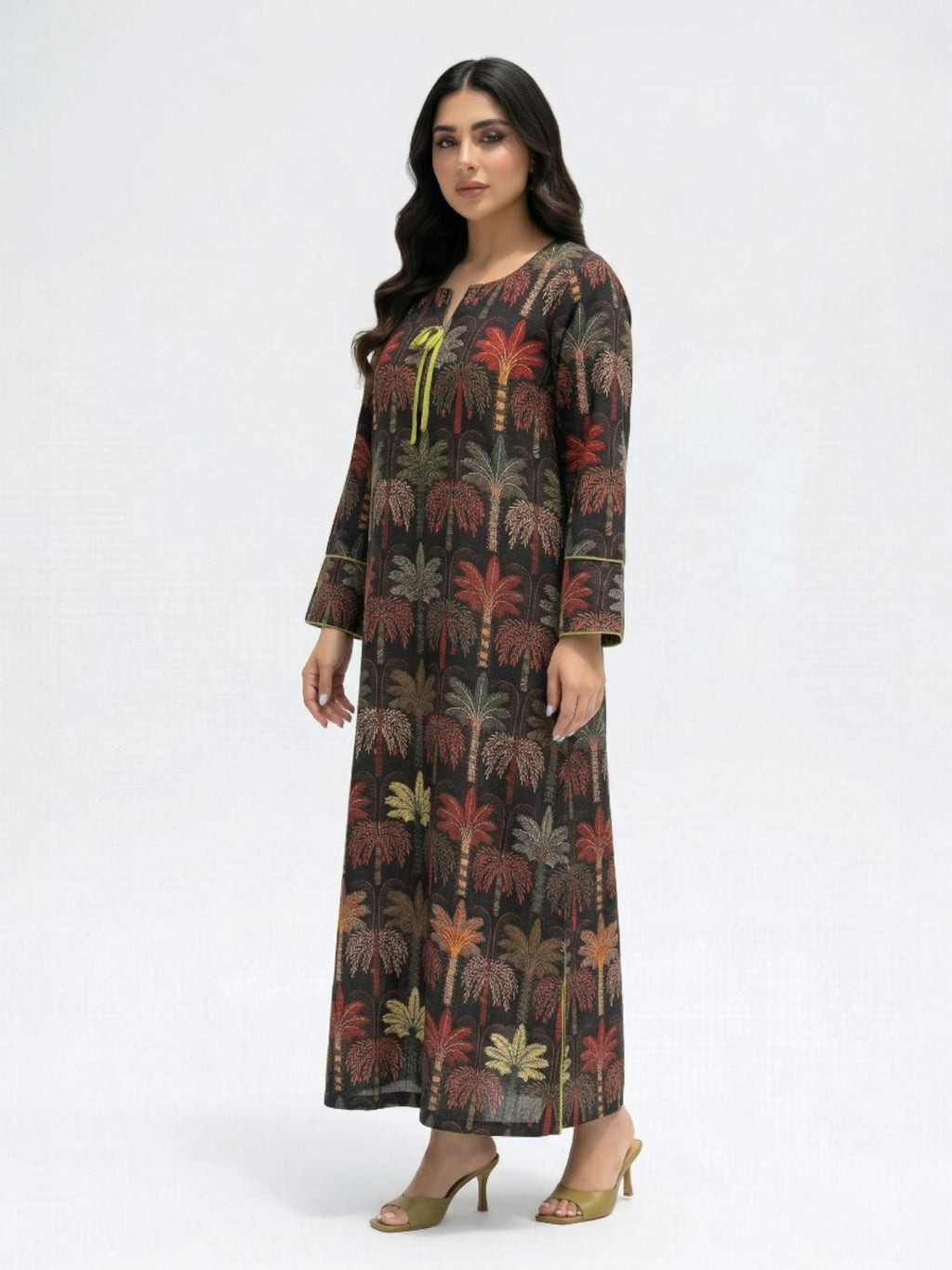 Wajd — L168 — Dark Palm Print Linen Jalabiya with Embroidery
