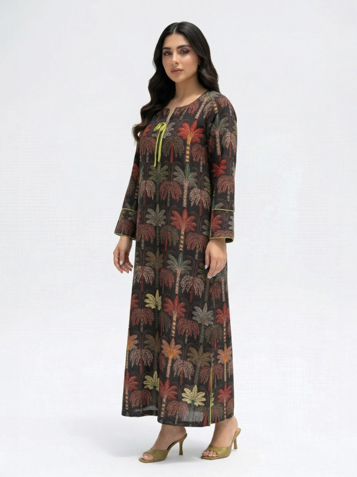 Wajd — L168 — Dark Palm Print Linen Jalabiya with Embroidery