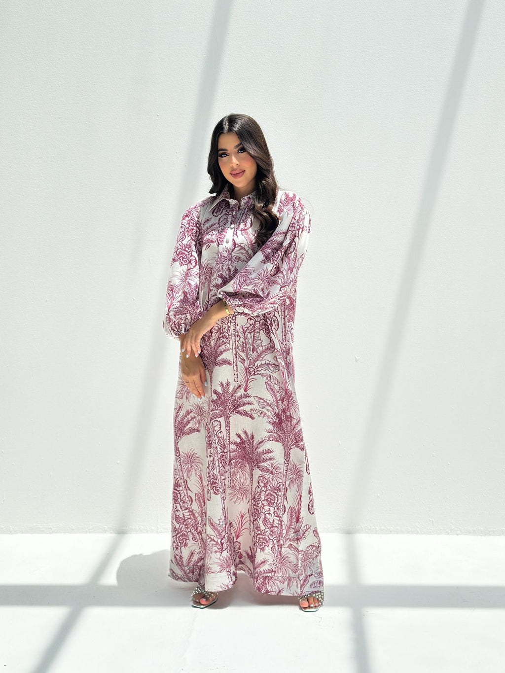 Dina - L63 - Magenta Palm
