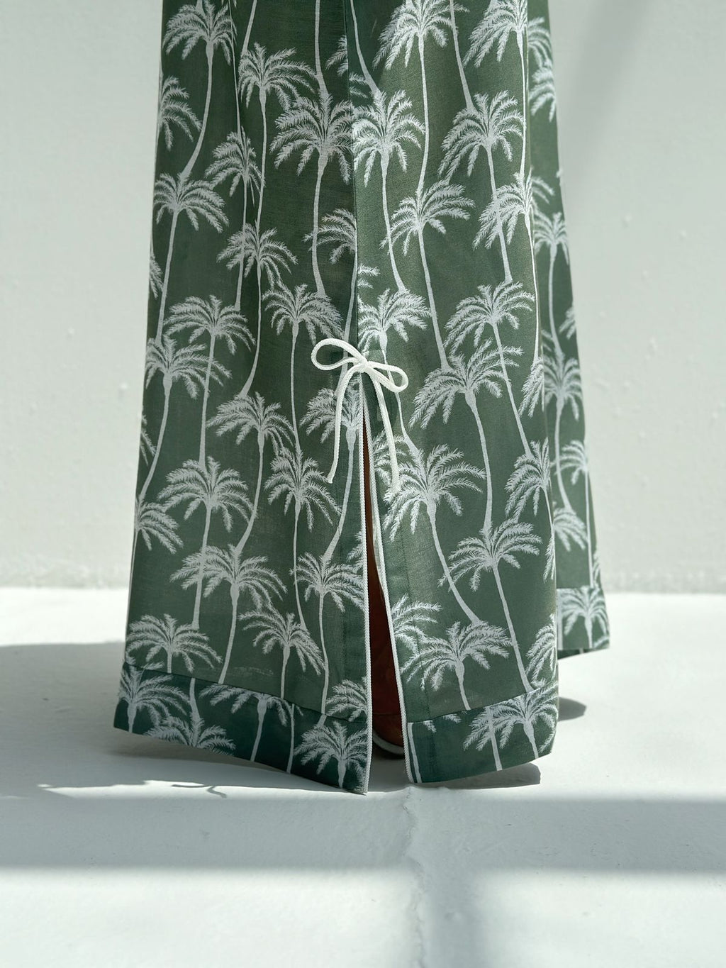 Badria - L68 - Sage Palm