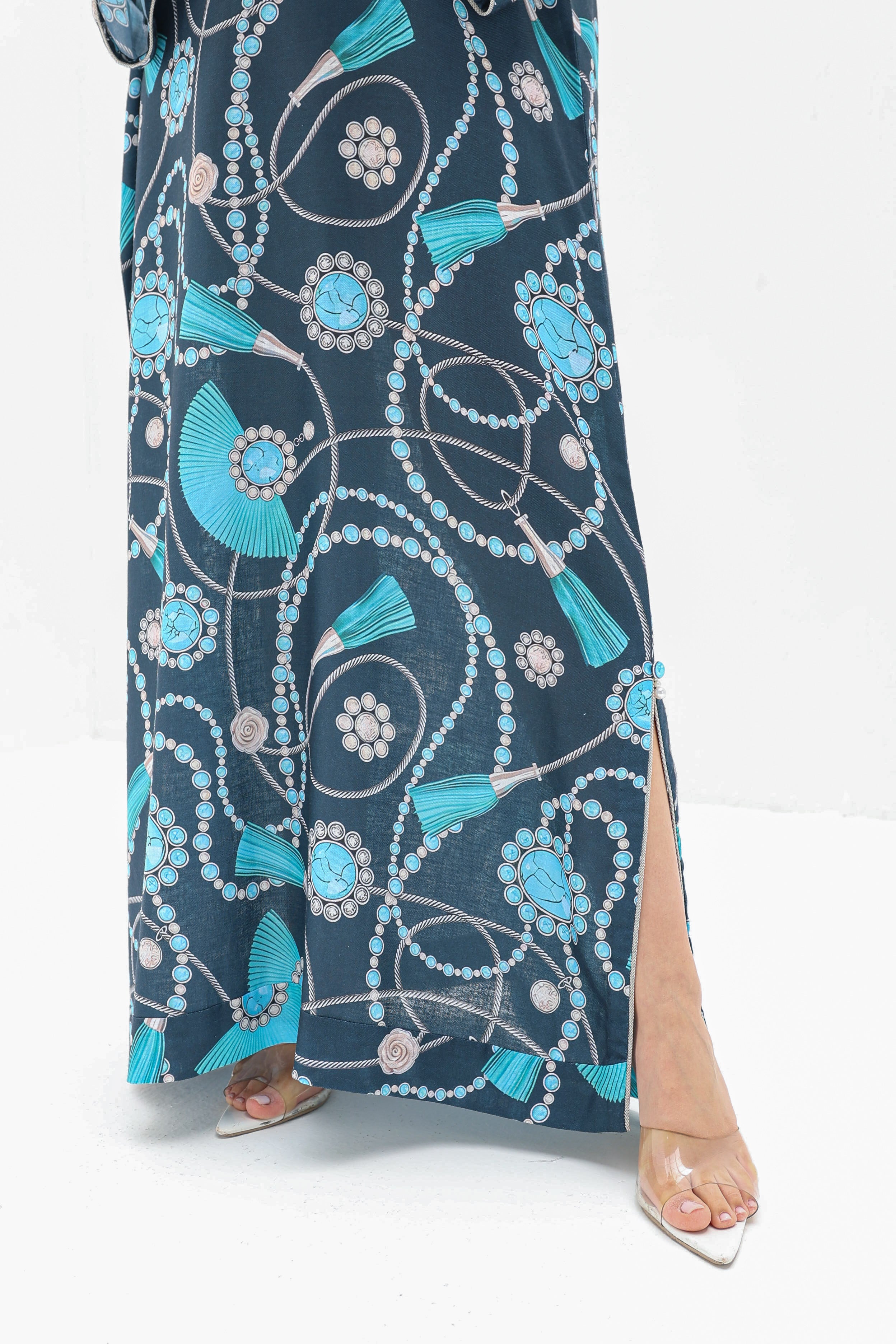 Layla - L83 - Navy Pearl