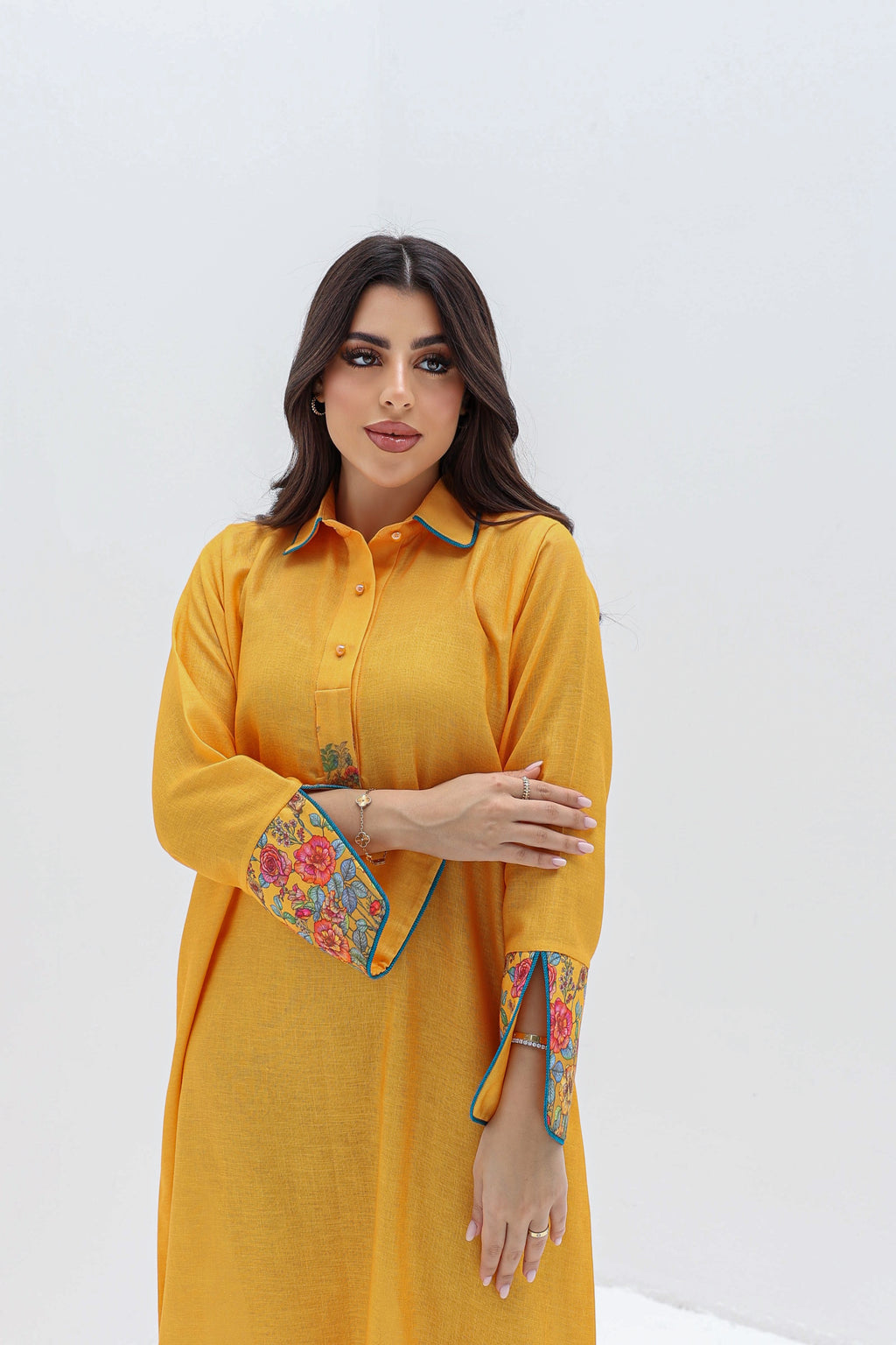 Shams - L84 - Mustard Rose