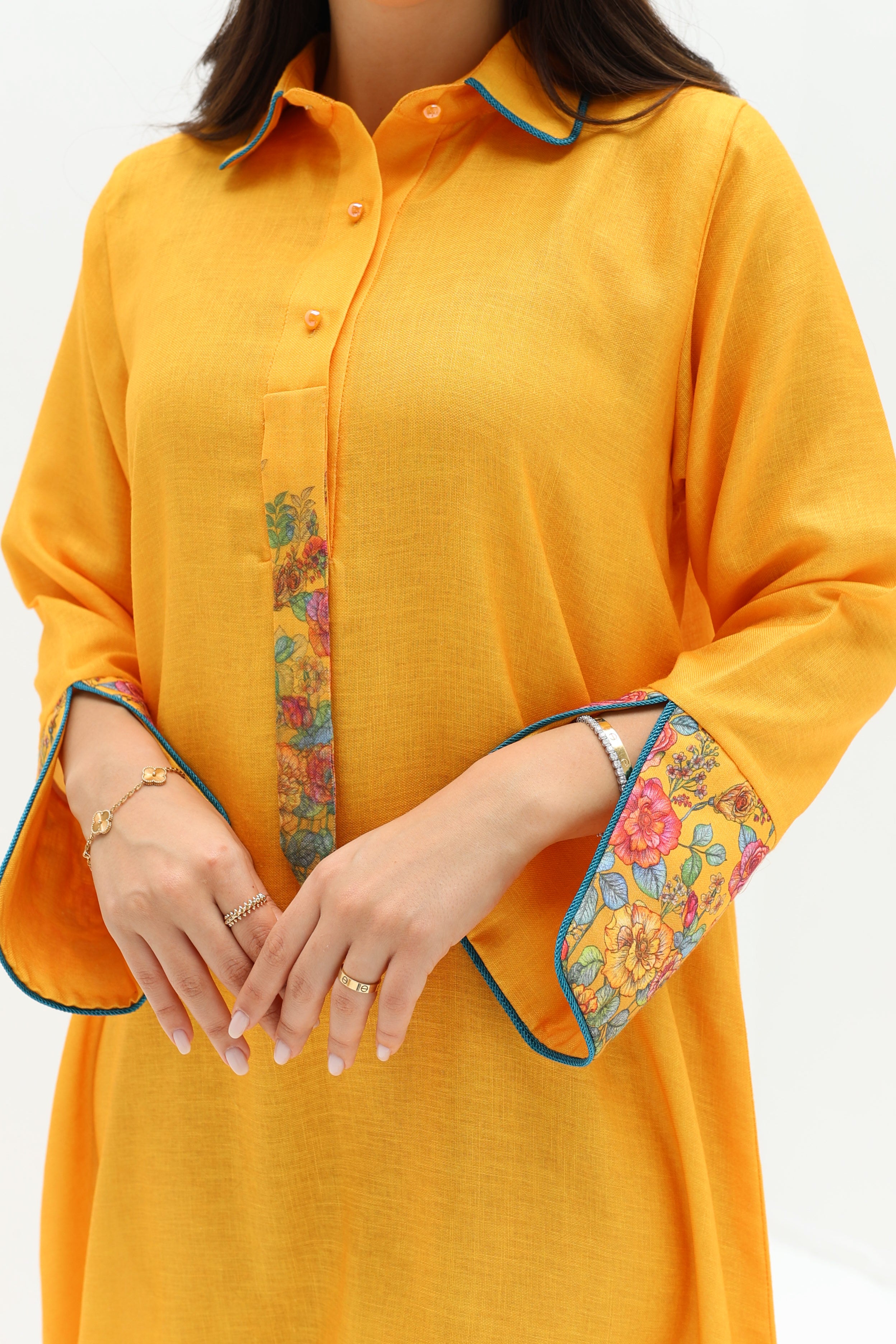 Shams - L84 - Mustard Rose